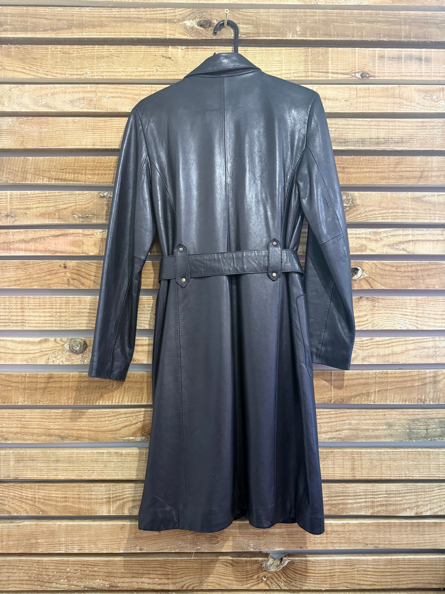Vintage Y2K long leather belted jacket/ coat. Size 10