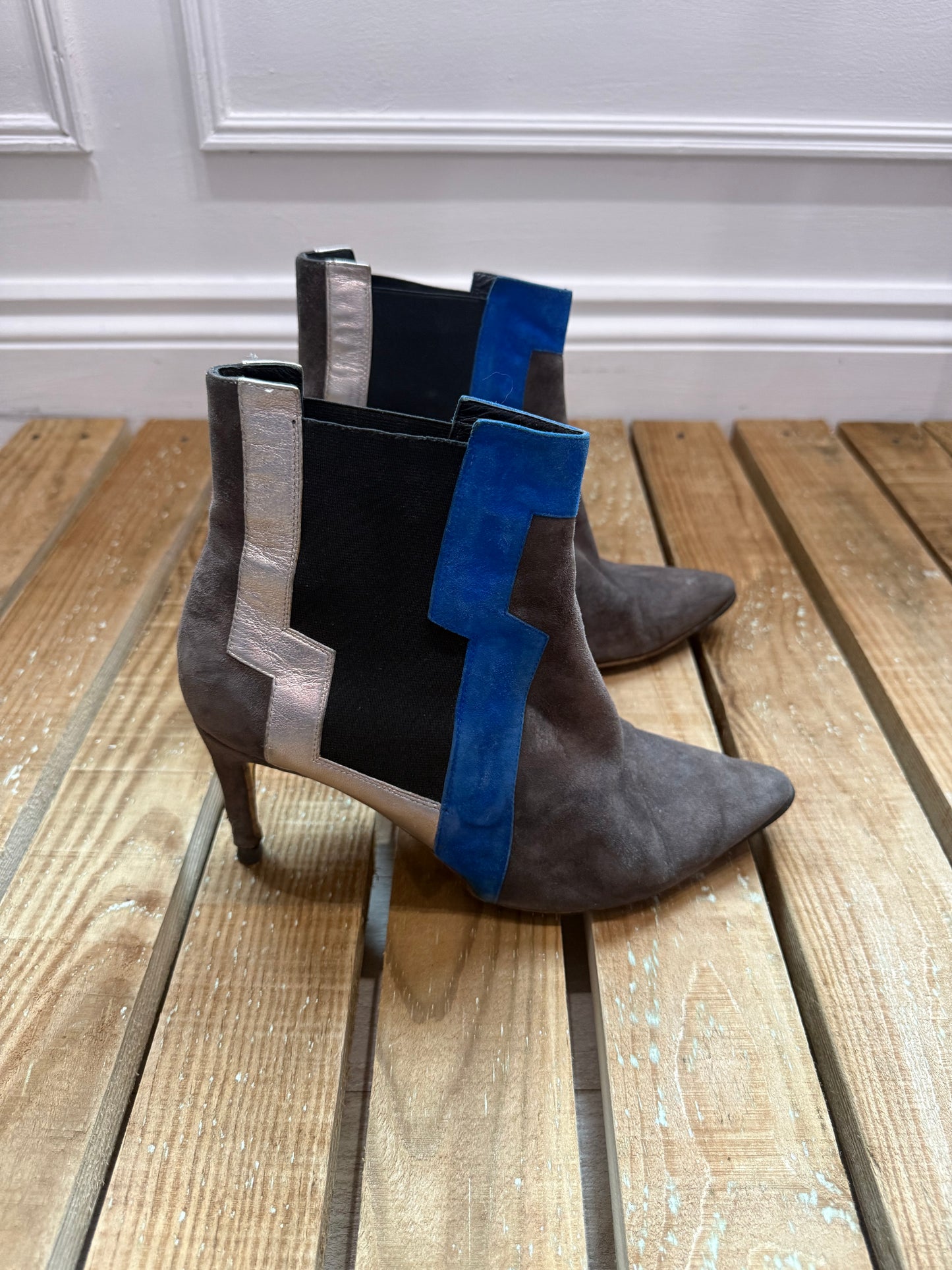 Rupert Sanderson heeled boots. Size EU39, UK6.