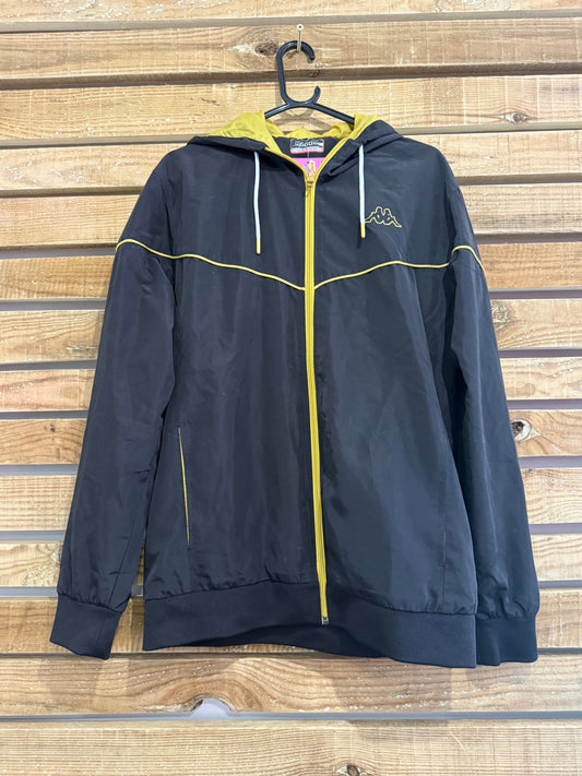 Vintage 90s Kappa zip up windbreaker/ shell jacket. Size Large. Festival.