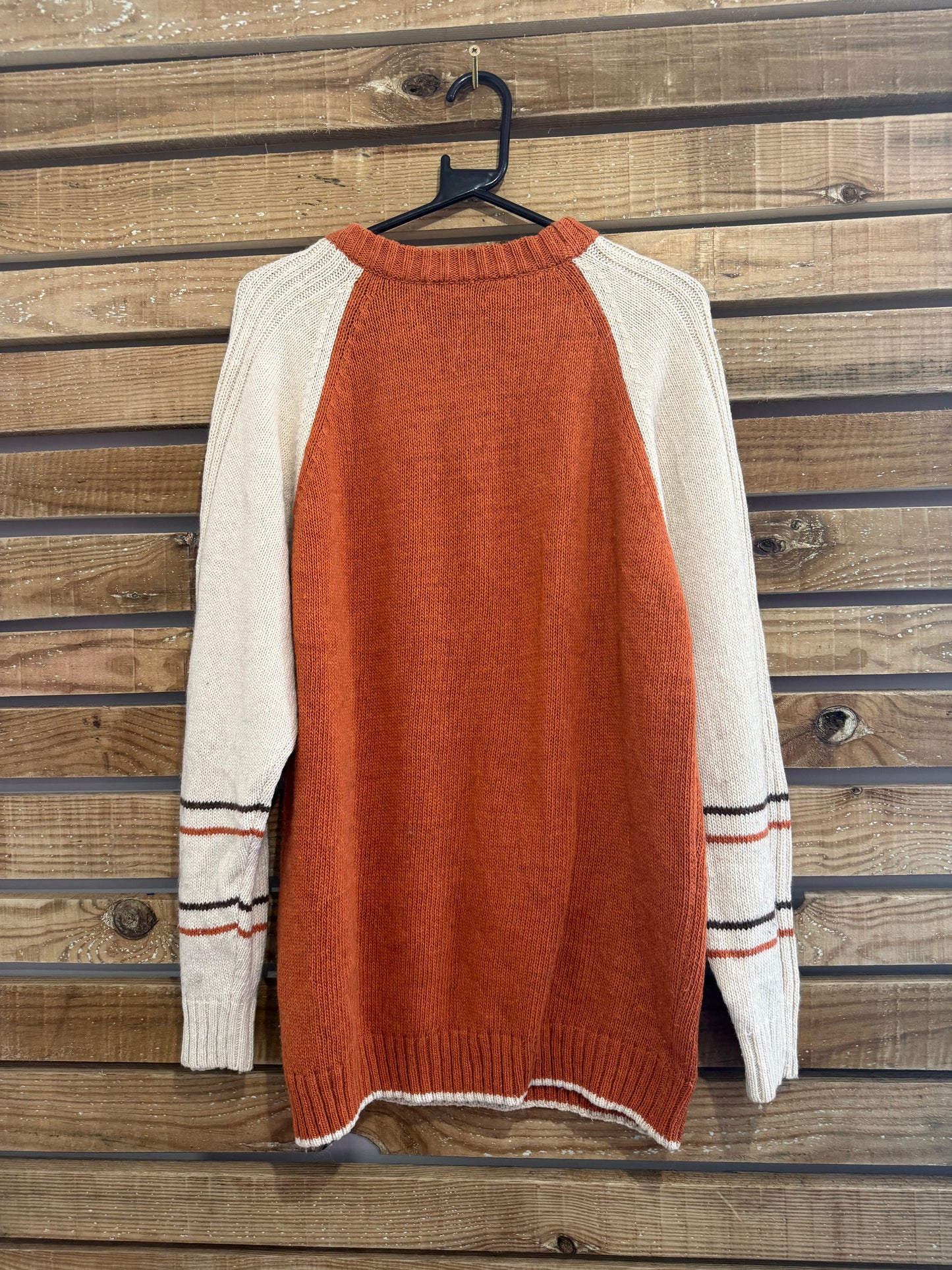 Vintage 90s Tommy Hilfiger crewneck jumper/ sweater. Orange. Size medium.