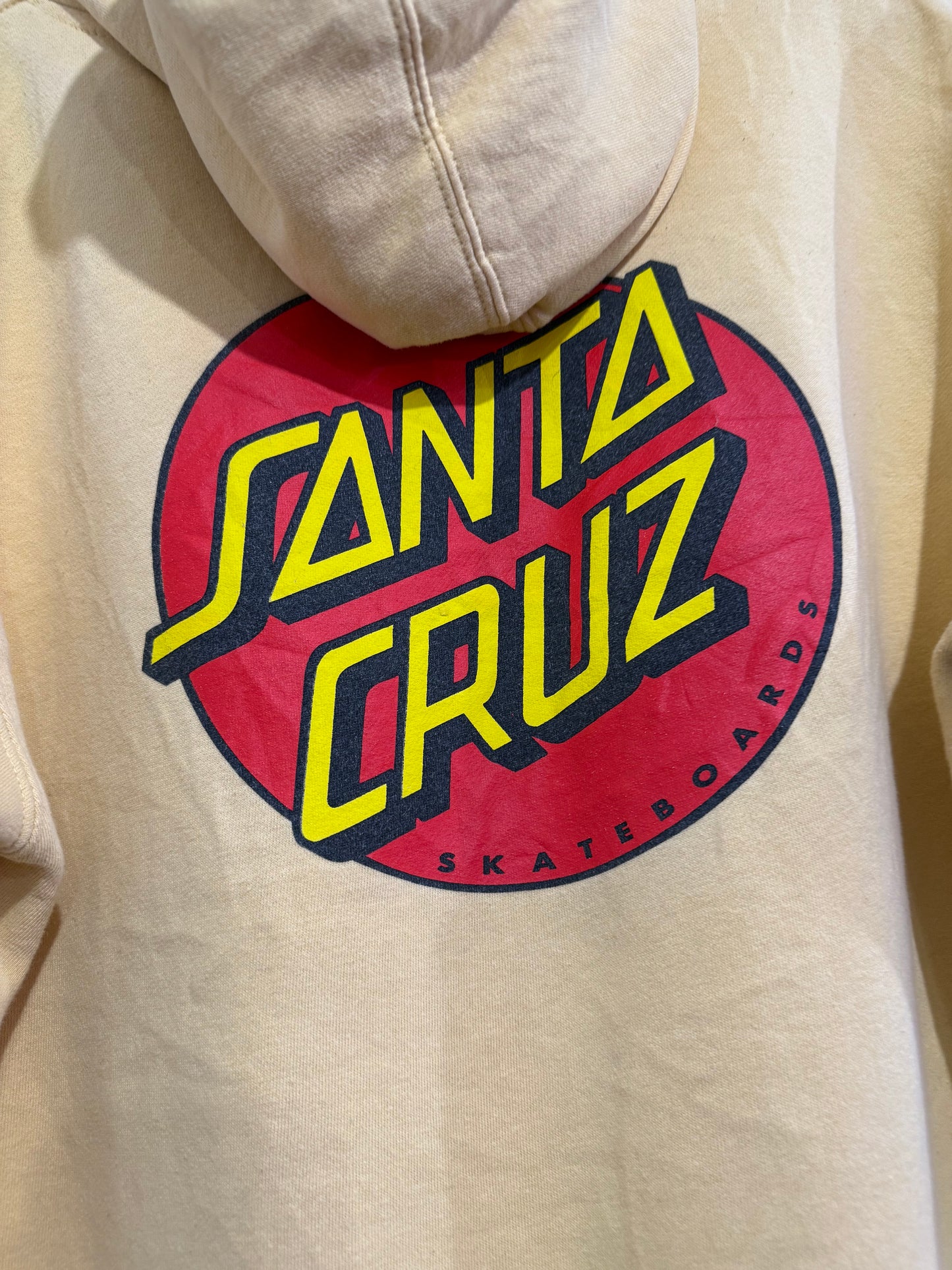 Vintage Y2K Santa Cruz Skateboard hoodie/ hooded sweater. Yellow. Size Large.