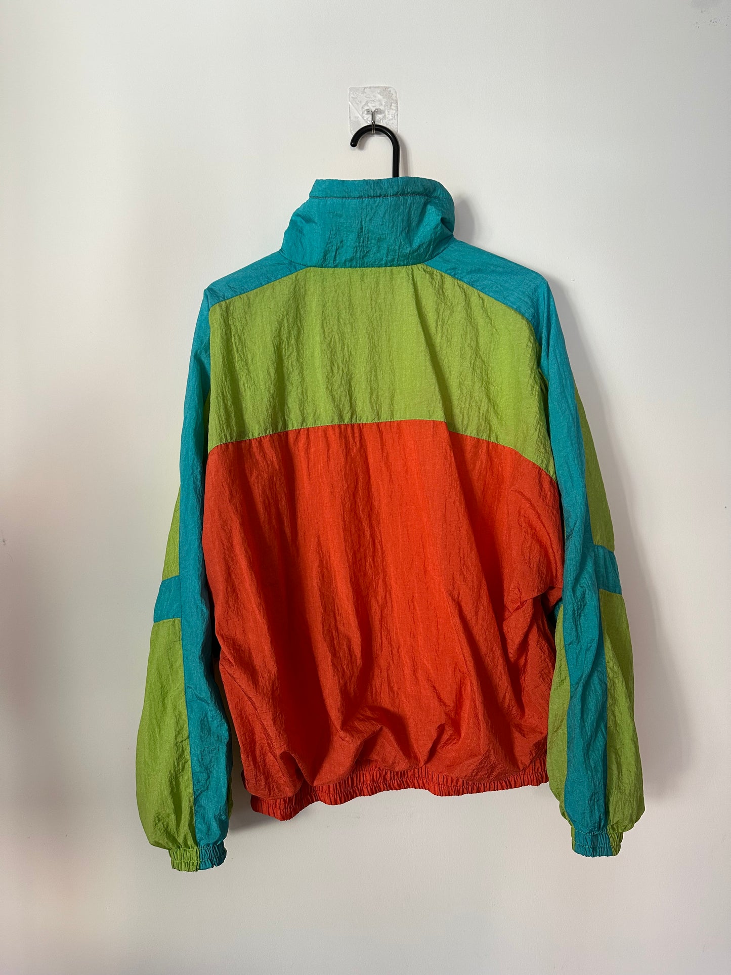 Vintage 90s zip up windbreaker/ shell jacket. Size Large. Festival.