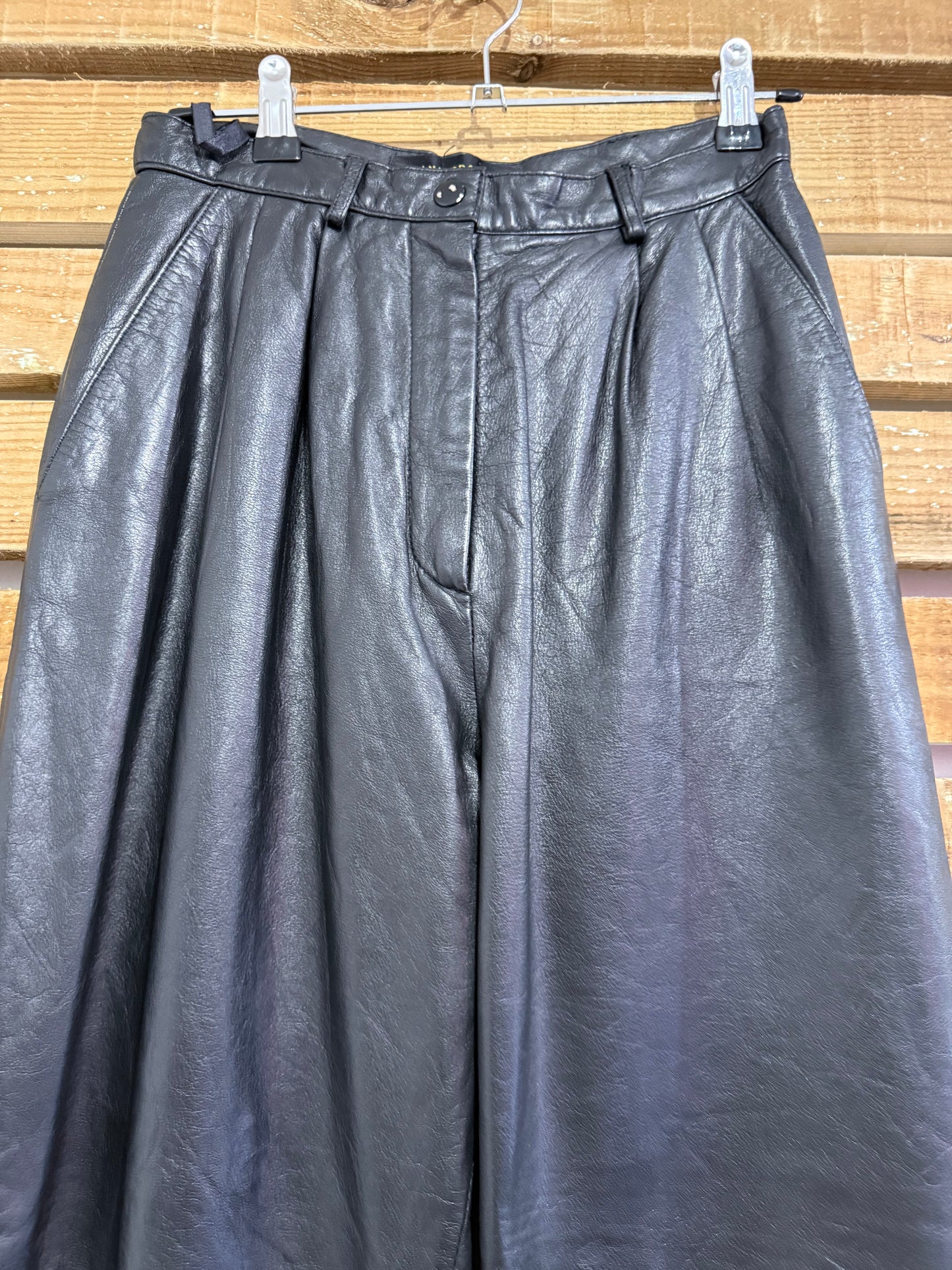 Vintage 90s leather pants/ trousers. 25” waist. Size 6