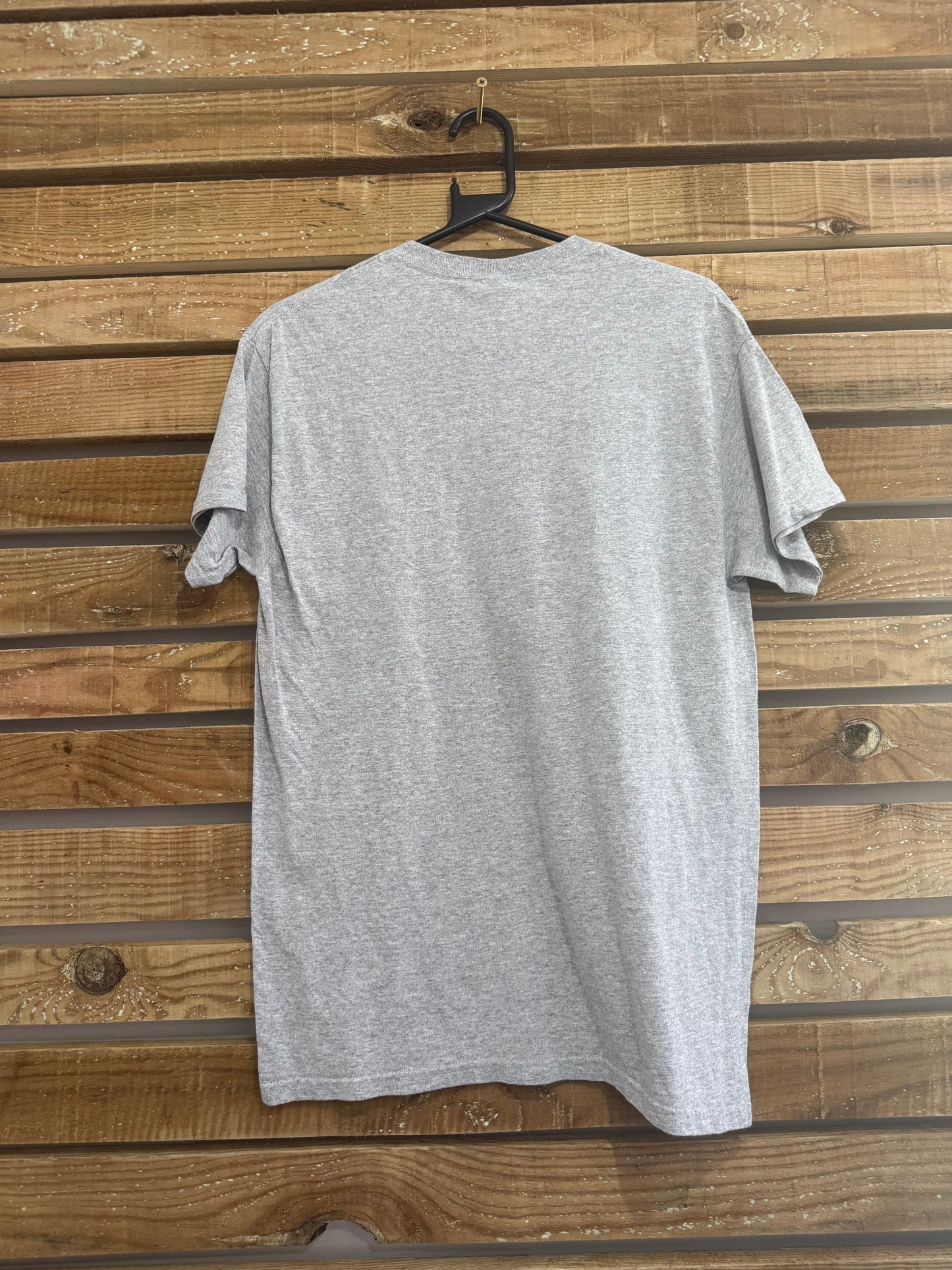 Vintage 90s Basketball USA American spell-out t-shirt. Size Medium