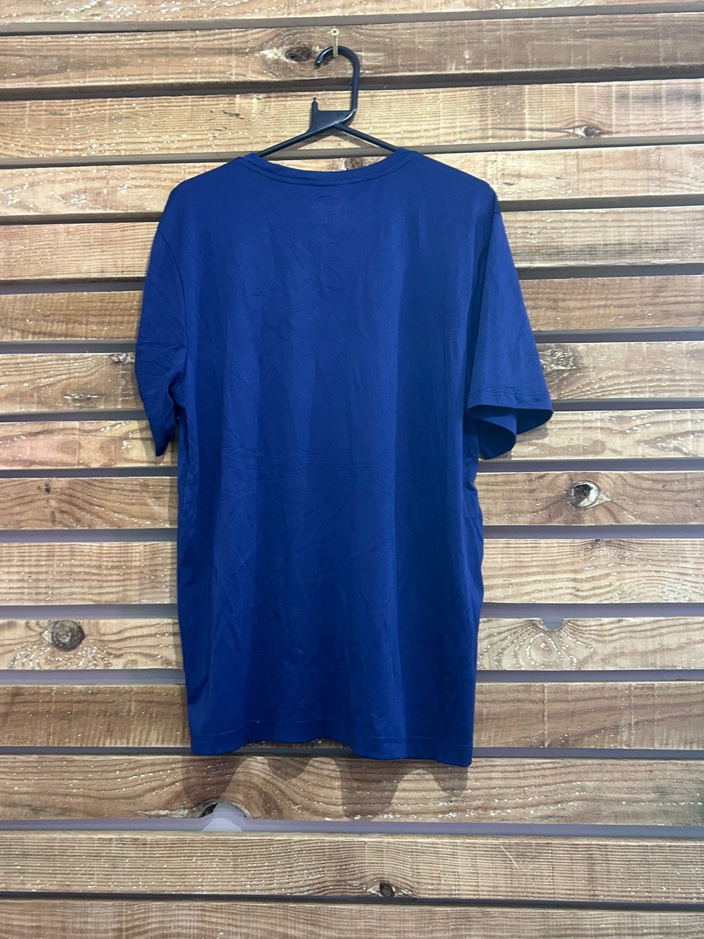 Oklahoma City Thunder NBA Basketball USA American t-shirt. Size Large.