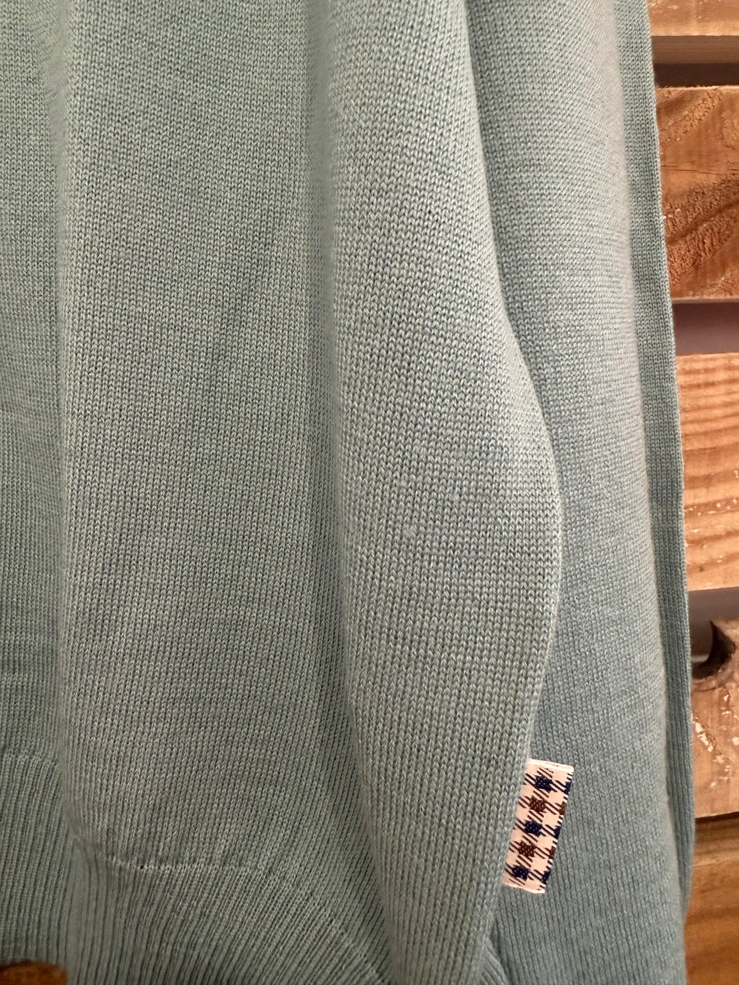 Vintage 80s Aquascutum jumper/ sweater. Blue. Size Medium.