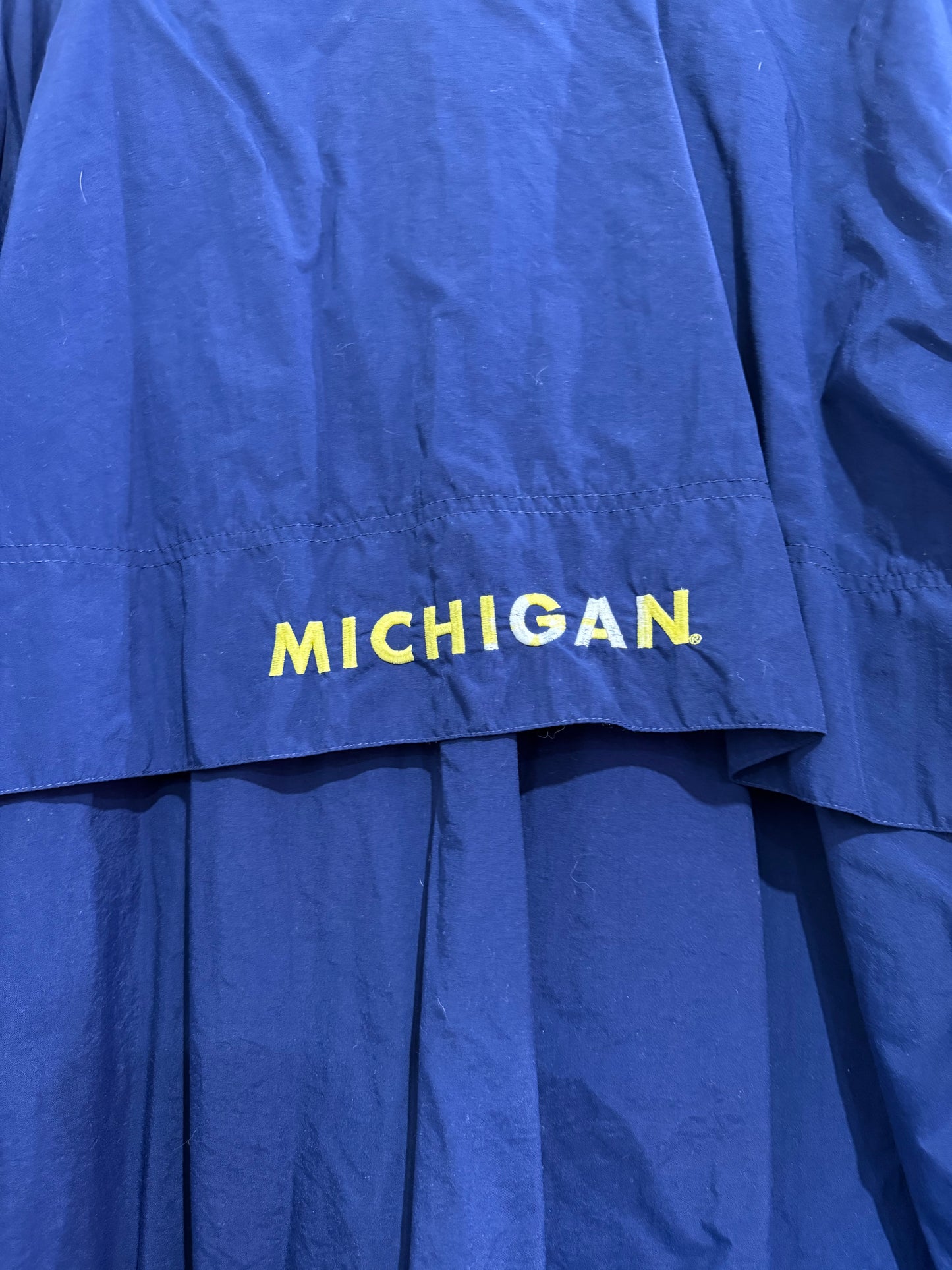 Vintage 90s Nike Michigan 1/4 zip hooded sports waterproof coat/jacket. Size XXL