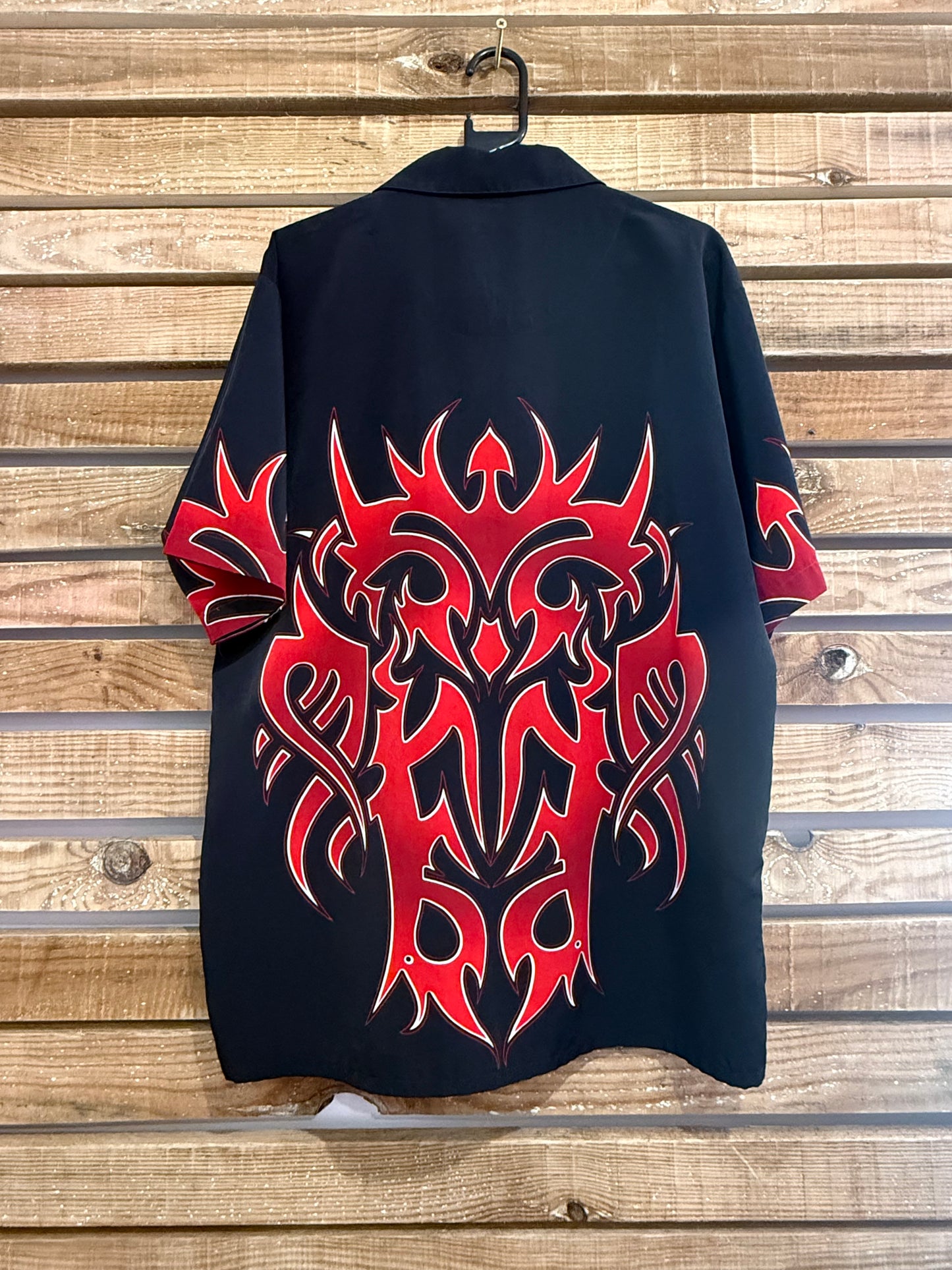 Vintage 90s Flame Shirt. Skate/ grunge/festival. Size Large.