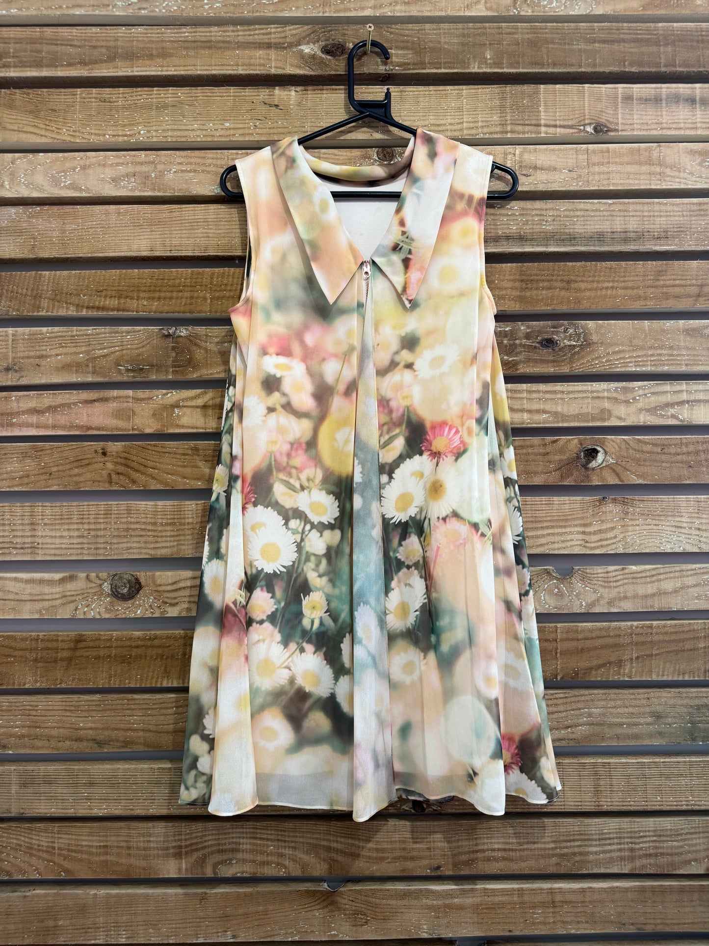 Ted Baker floral Nalow Dress. Chiffon overlay. Size UK10. Wedding/Party/Summer