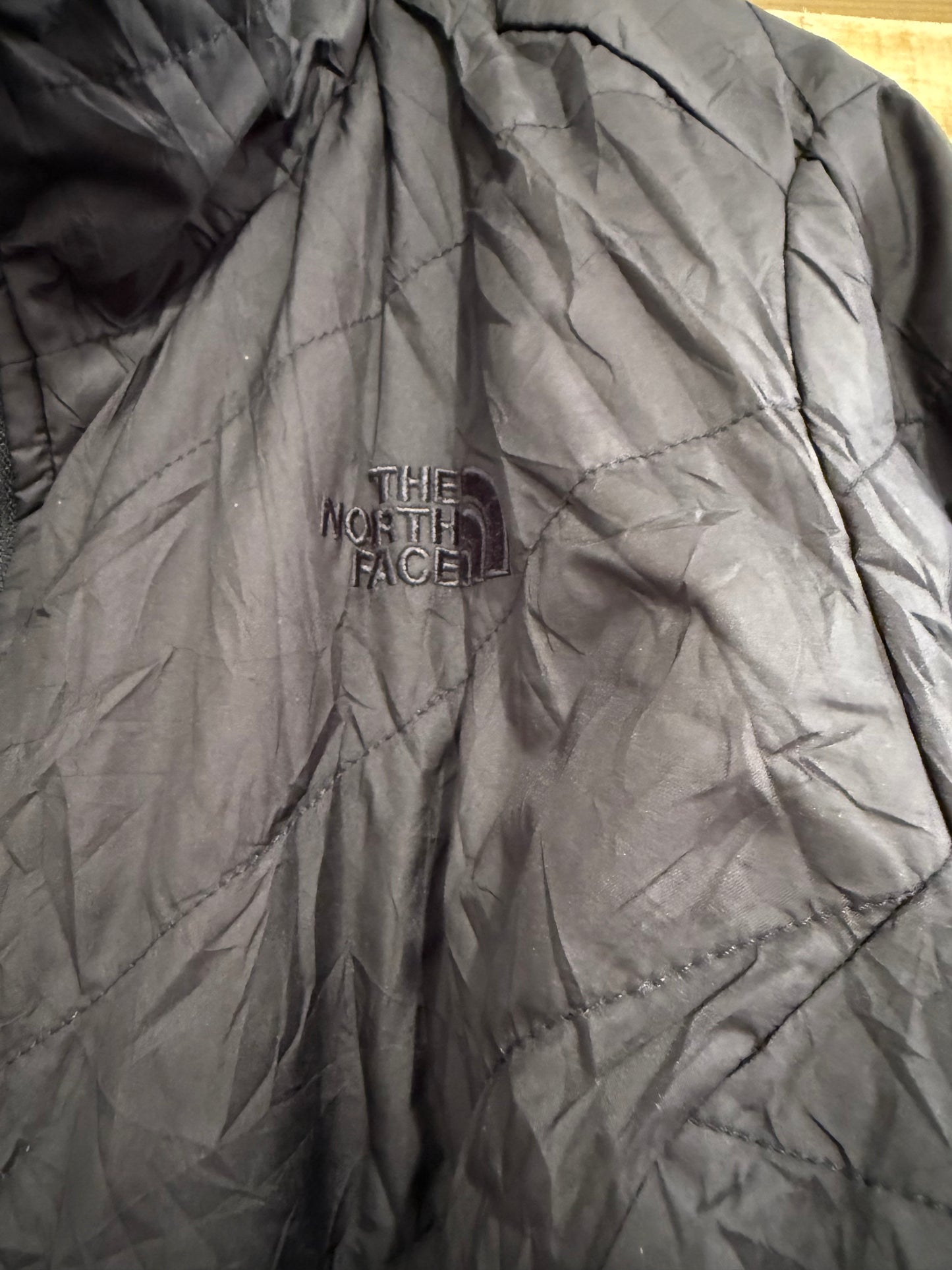 Vintage 90s The North Face reversible Waterproof quilted puffer fleece Outdoors Jacket. Black. Size Large.