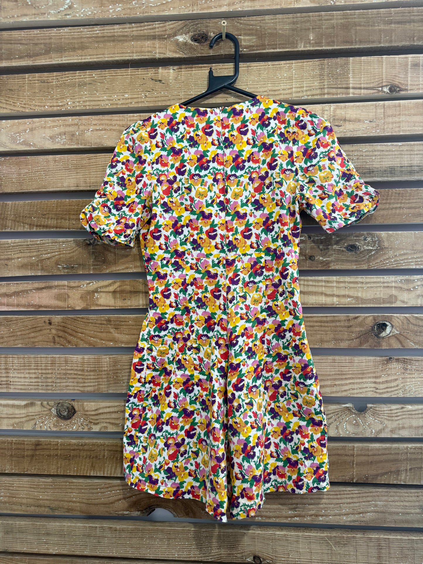 Kate Moss x Topshop pansy floral printed playsuit. Size 8.