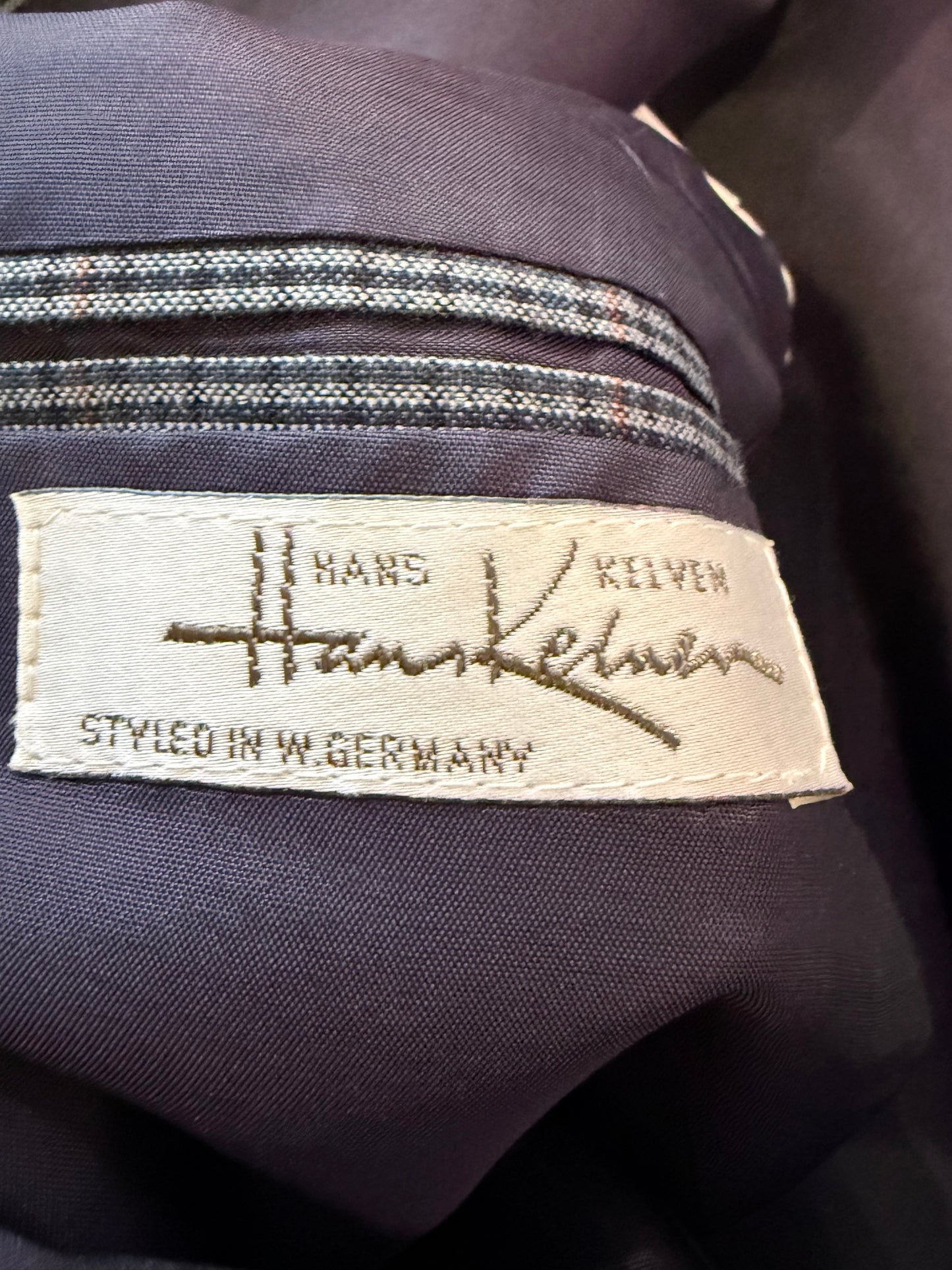 Vintage 80s Hans Kelven check blazer/ suit jacket. Size 44” chest, Medium. Blue.