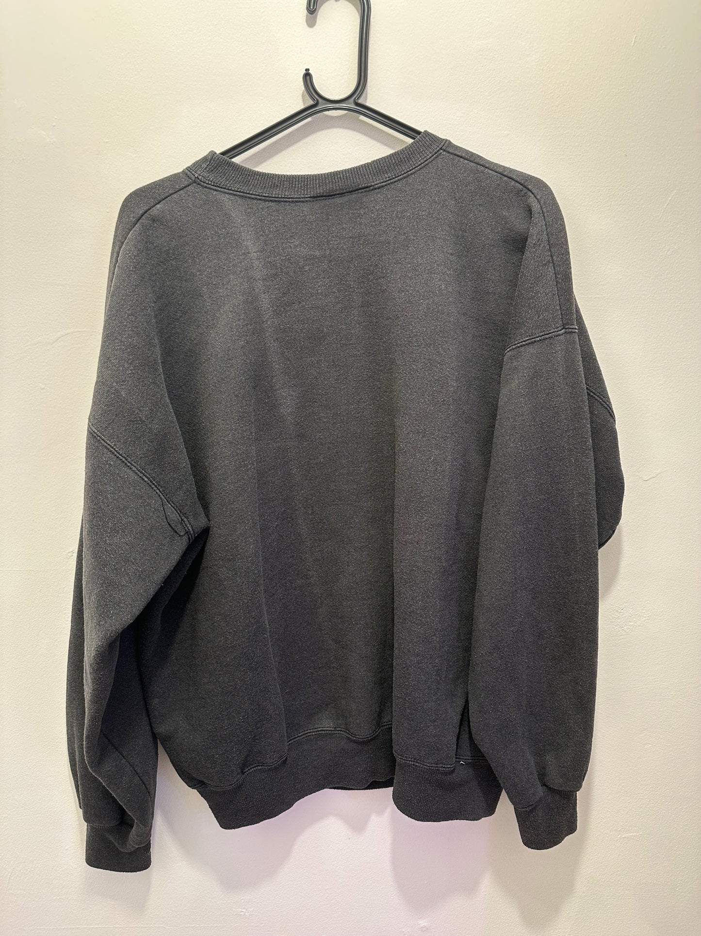 Vintage Rare 80s Fila spell-out sweater/ sweatshirt. Size XL