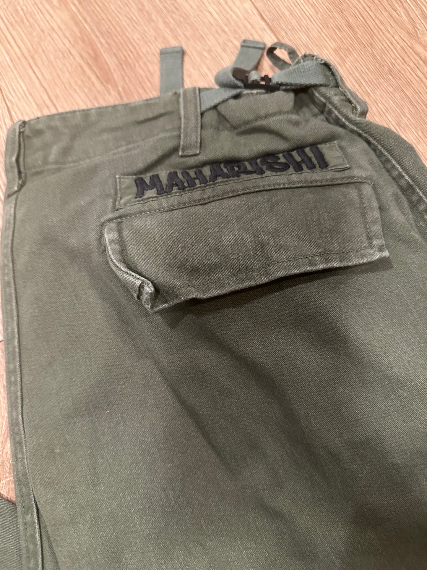 Vintage Y2K Maharishi cargo trousers. Khaki. Size small.