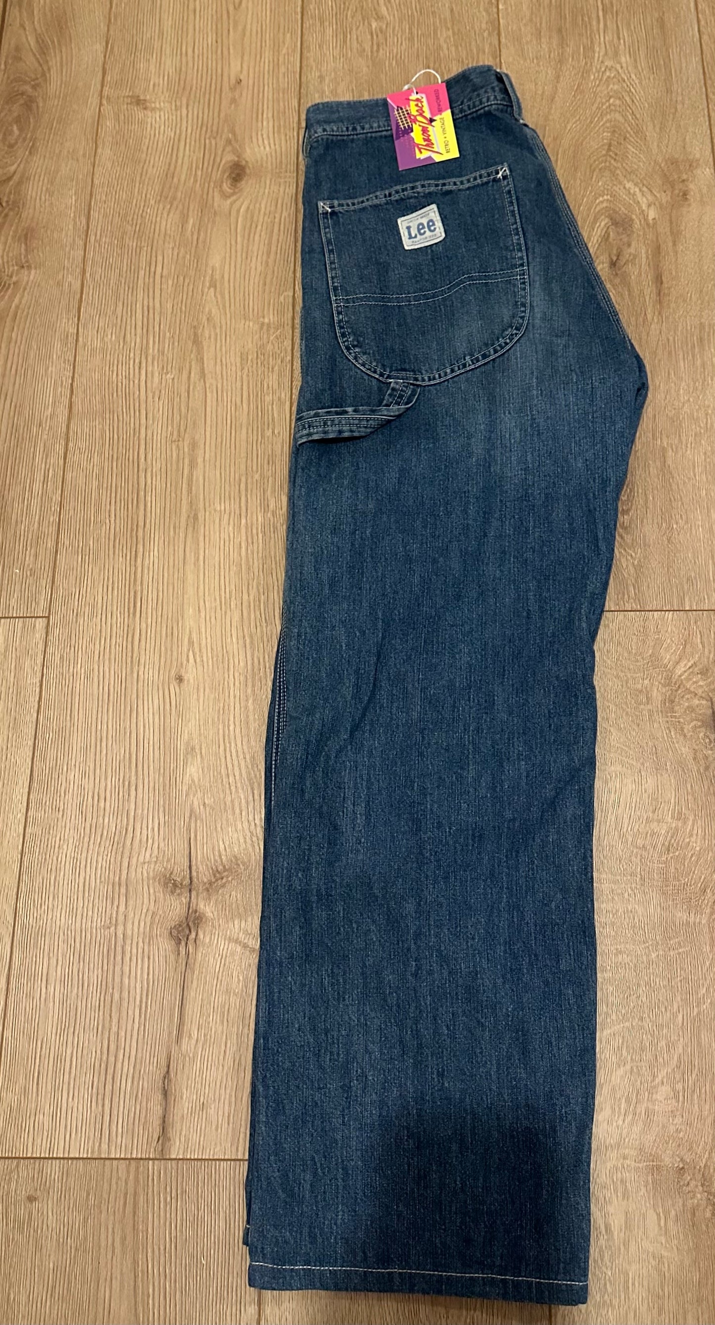 Vintage 90s Lee carpenter style jeans. Grunge/ skater. 32” waist, 28” leg