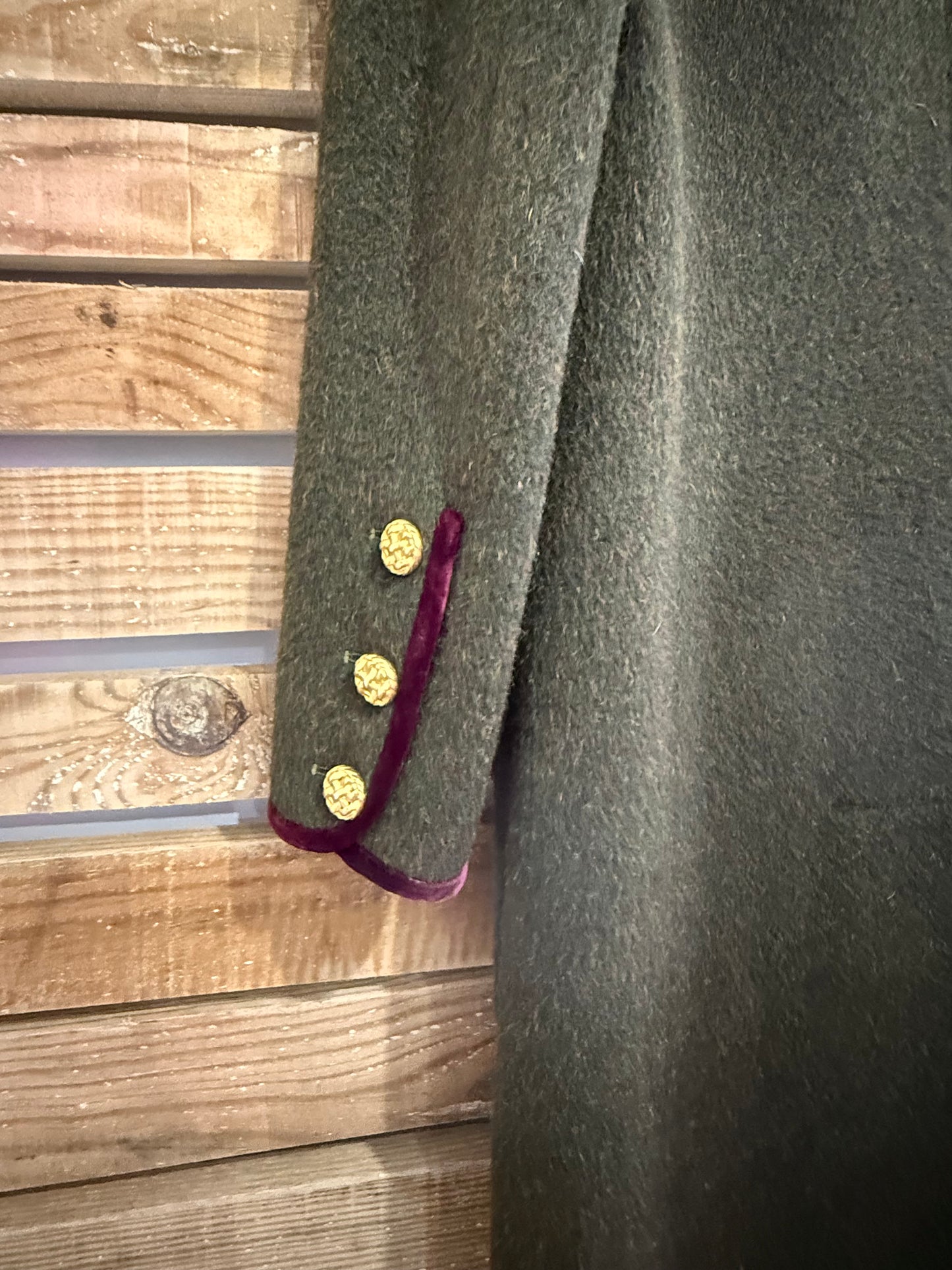 Vintage 90s Chanel Tweed & velvet Coat. Gold buttons. Free sizing.