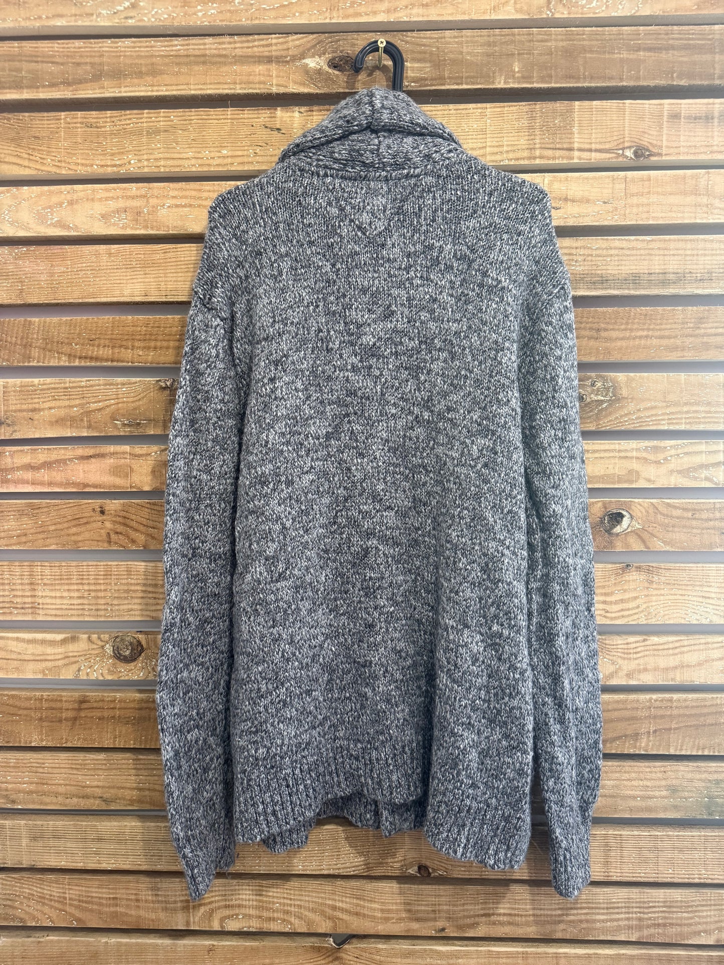 Vintage Y2K Tommy Hilfiger fair-isle Knit cardigan/jumper. Wooden Toggles. Size XL.