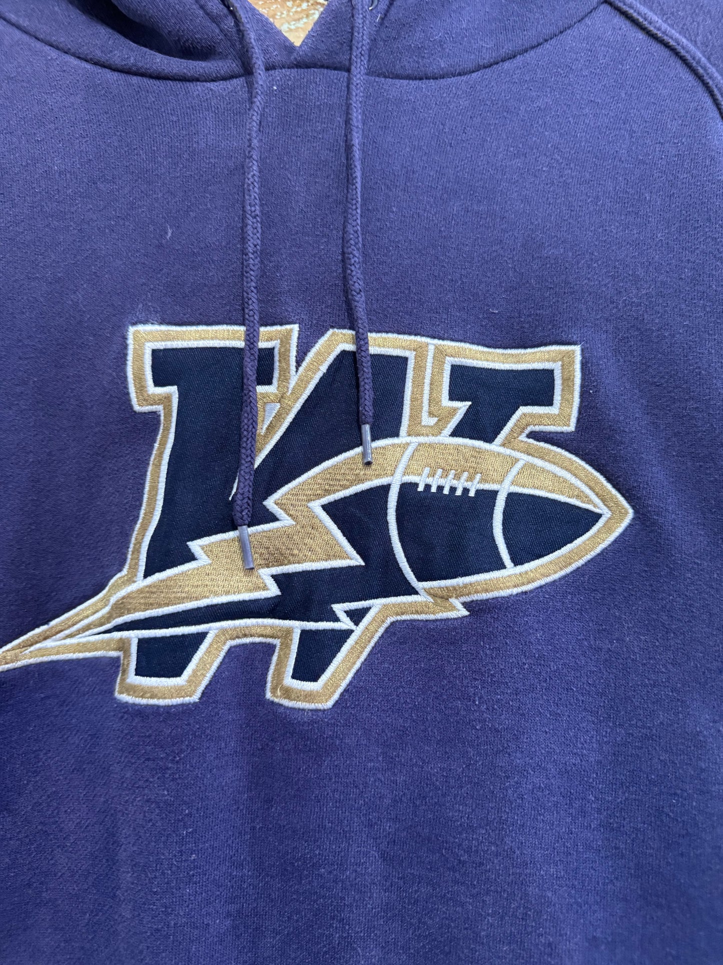 Vintage 90s Reebok CFL hoodie/ hooded sweater. Blue. Size Large