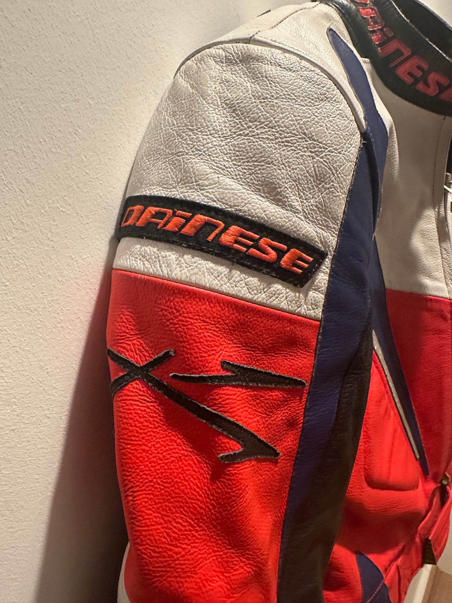 Vintage Y2K Dainese leather racing/ biker jacket. Size small.