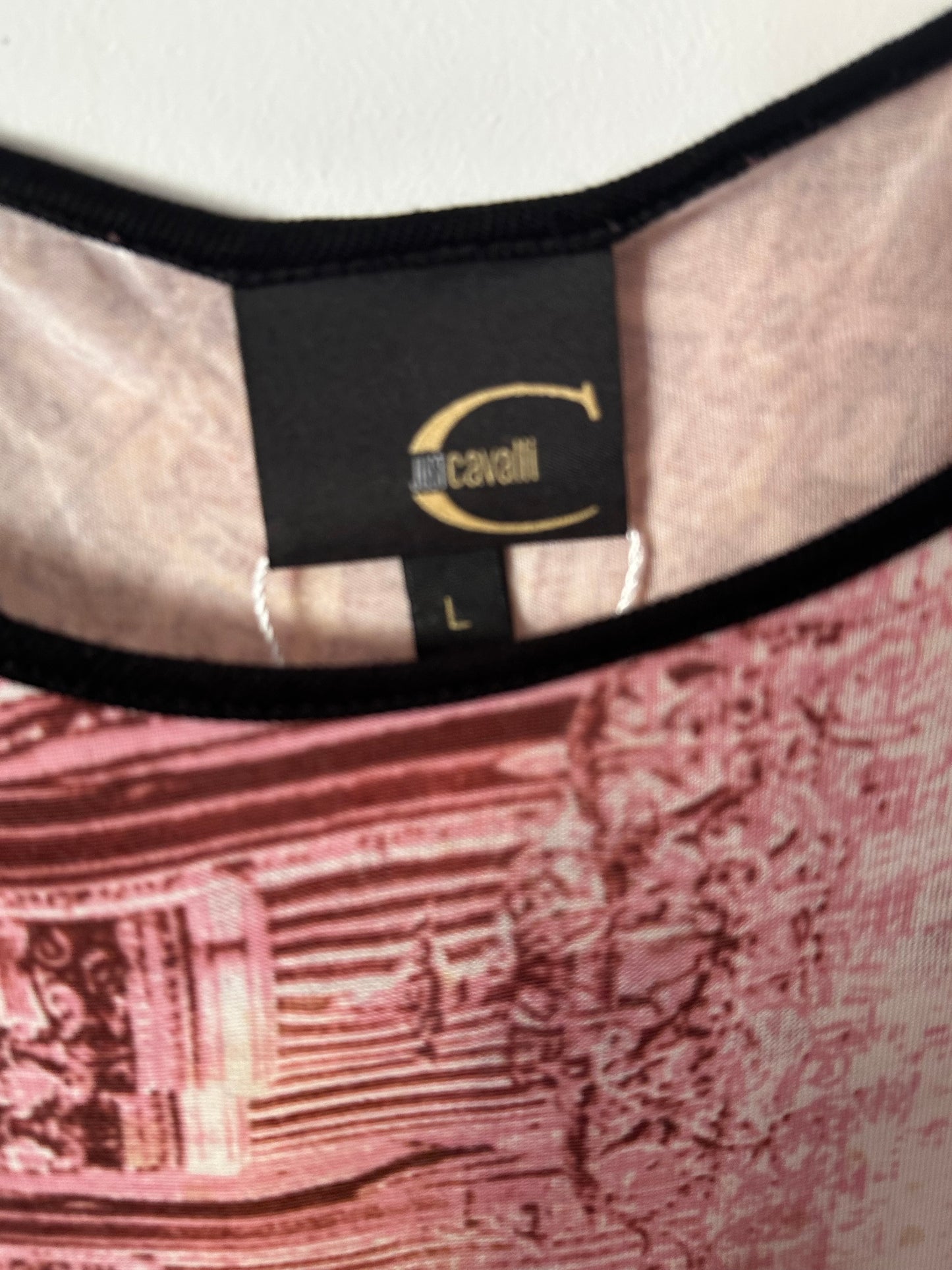 Vintage Y2K Roberto Cavalli print T-shirt. Size Large
