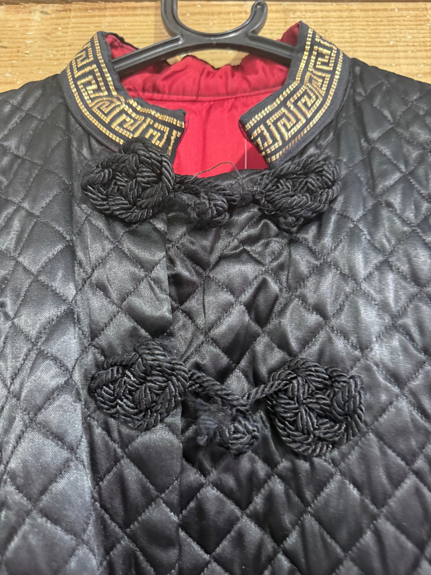Vintage 80s quilted oriental cheongsam jacket. Free sizing.