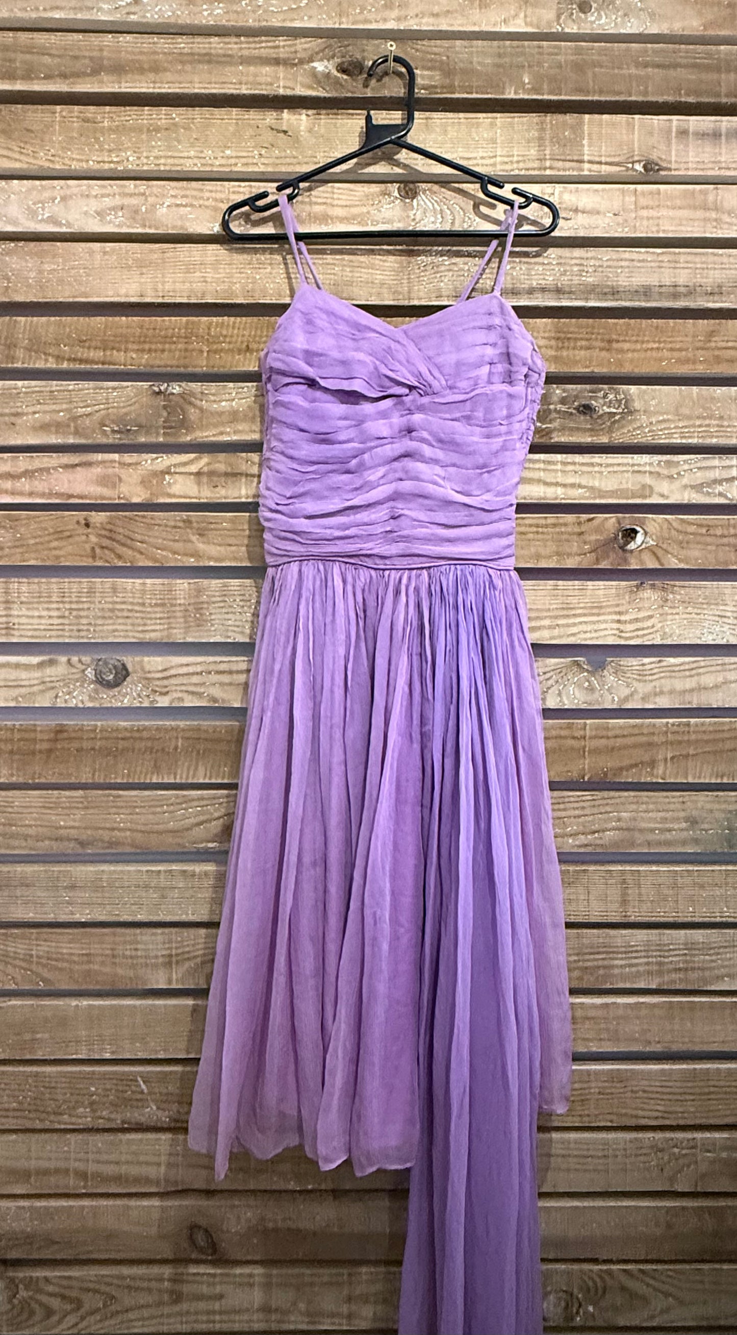 Vintage original 50s dress. Lilac silk crepe. Prom/ evening/ party
