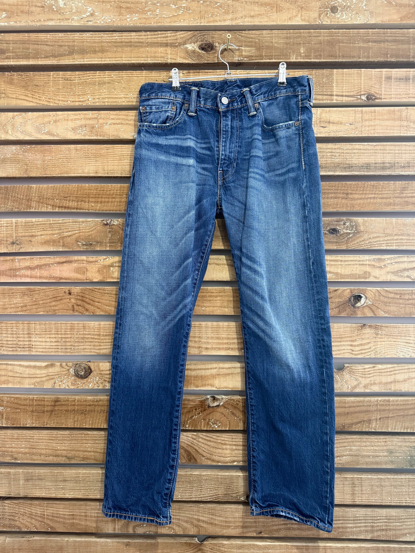 Vintage Y2K Levi’s 513 Blue Jeans. Distressed. Waist 32” leg 30”