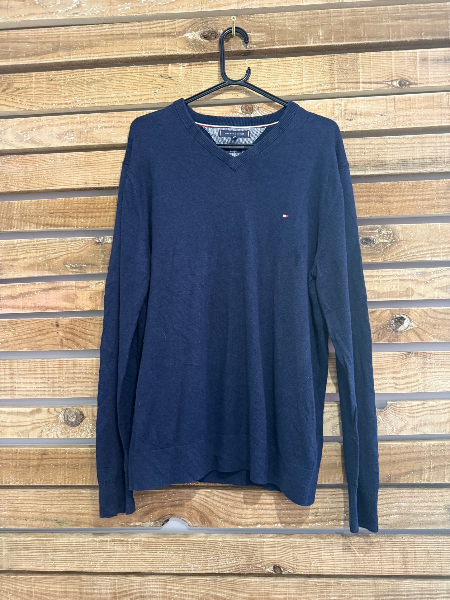 Vintage 90s Tommy cashmere jumper/ sweater. Blue. Size medium.