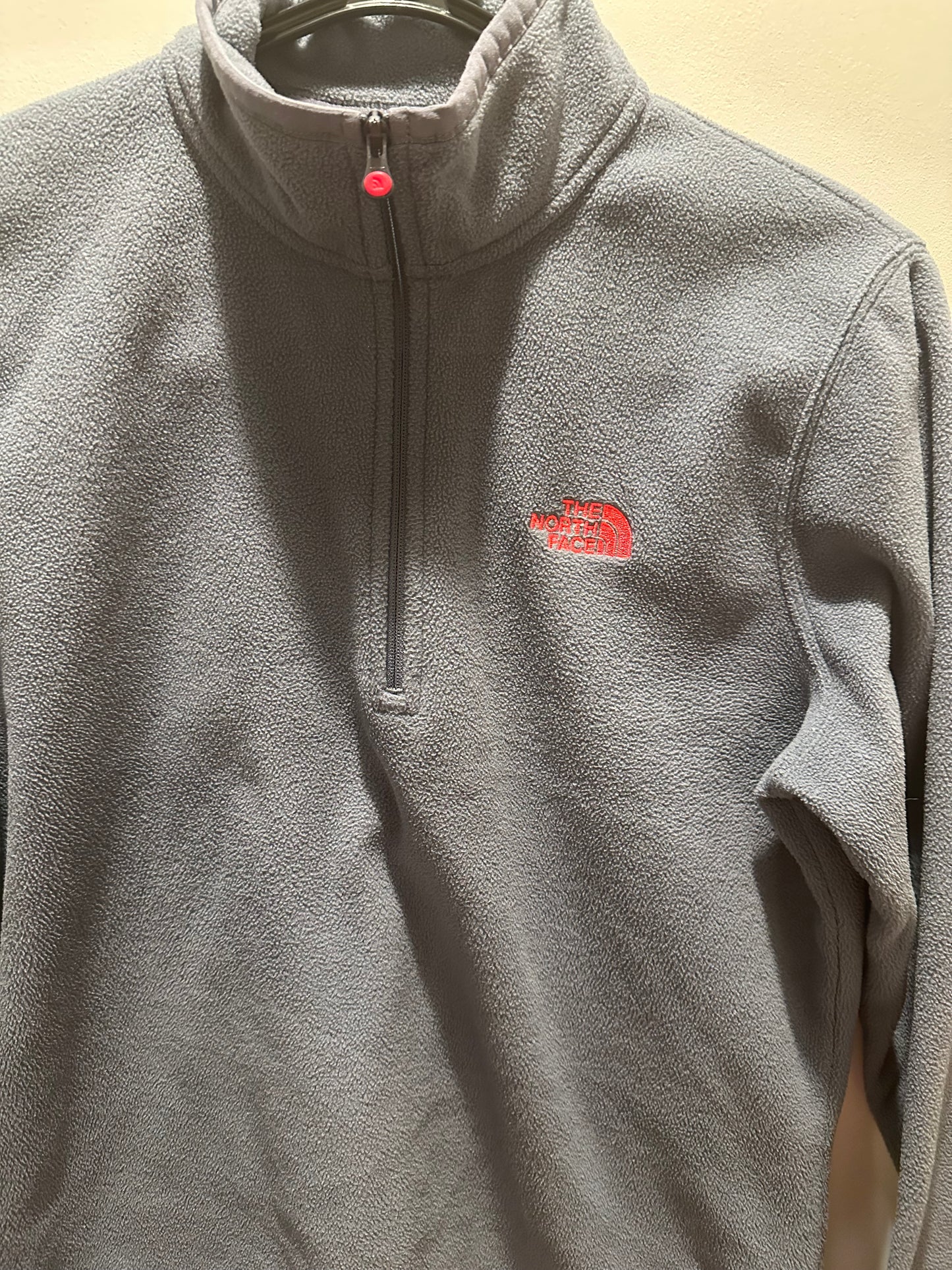 Vintage Y2K The North Face 1/4 zip fleece. Size Medium