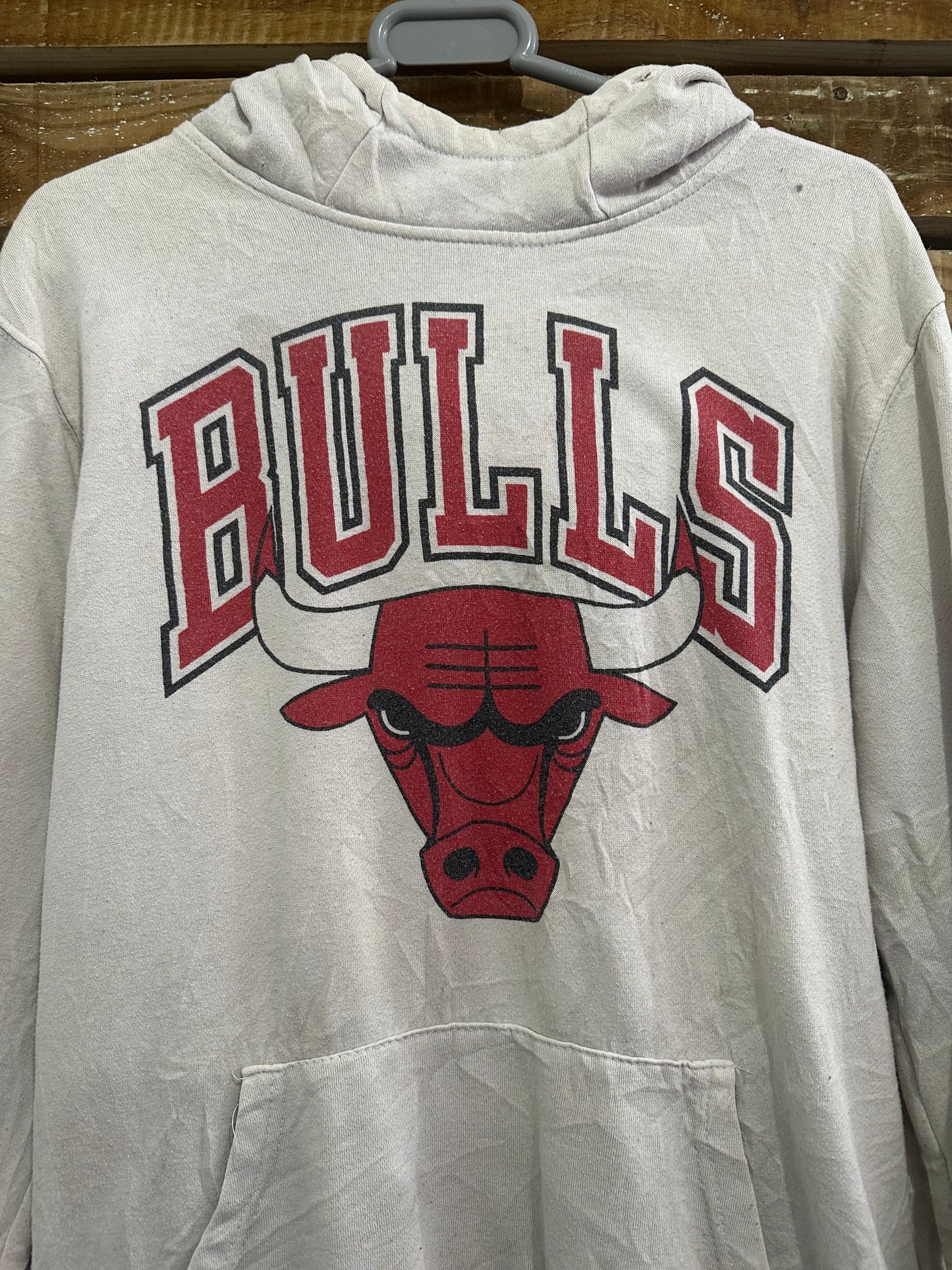 Vintage 90s NBA Chicago Bulls hoodie/ hooded sweater. Size Medium.