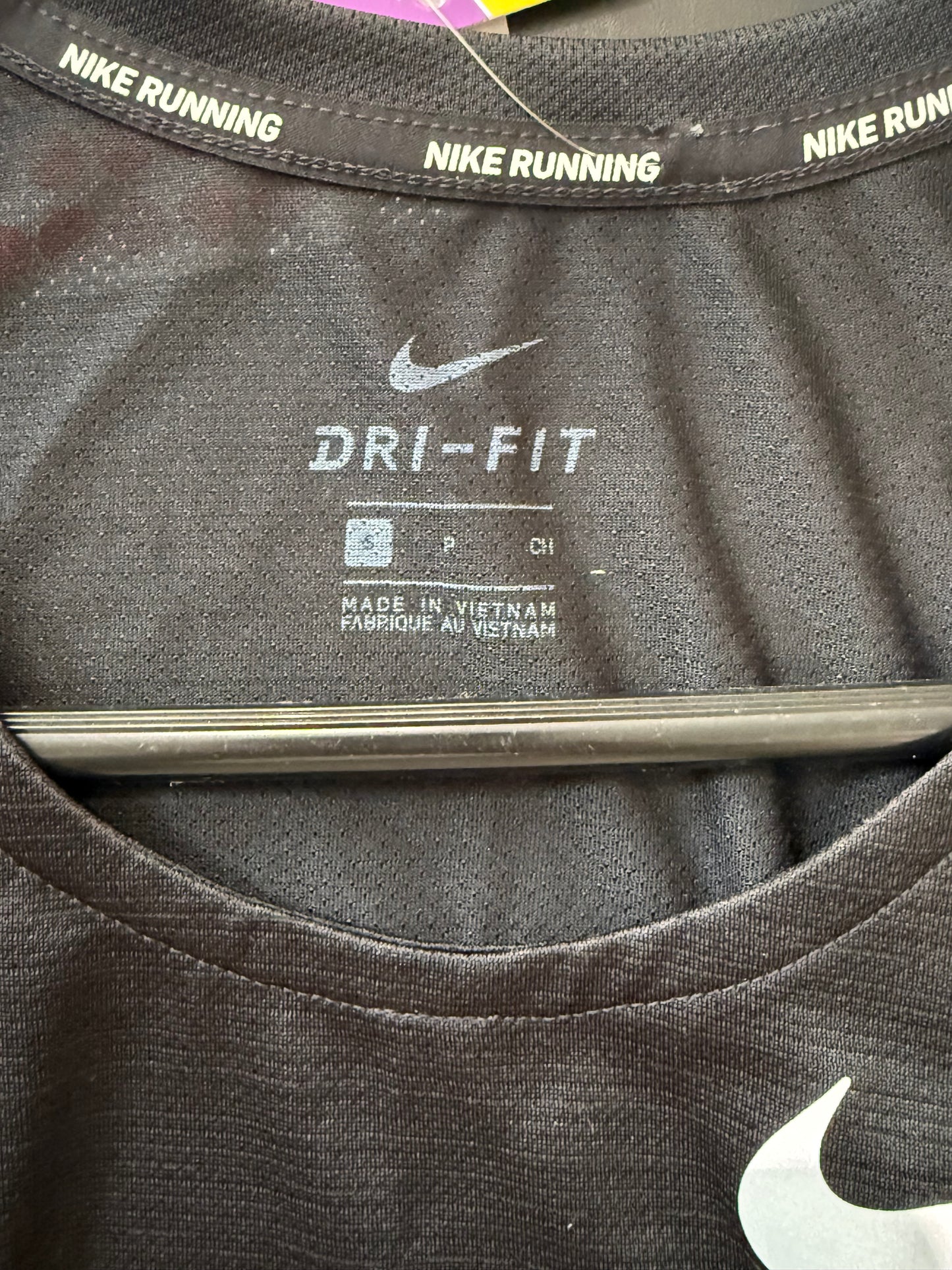 BNWT Nike Dri-fit Vest. Black. Size small.