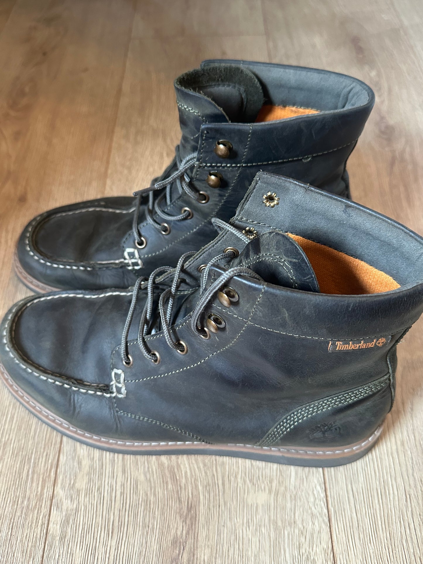 TIMBERLAND 'Newmarket II' Men's Green Full Grain Leather Walking Boots UK 8.5