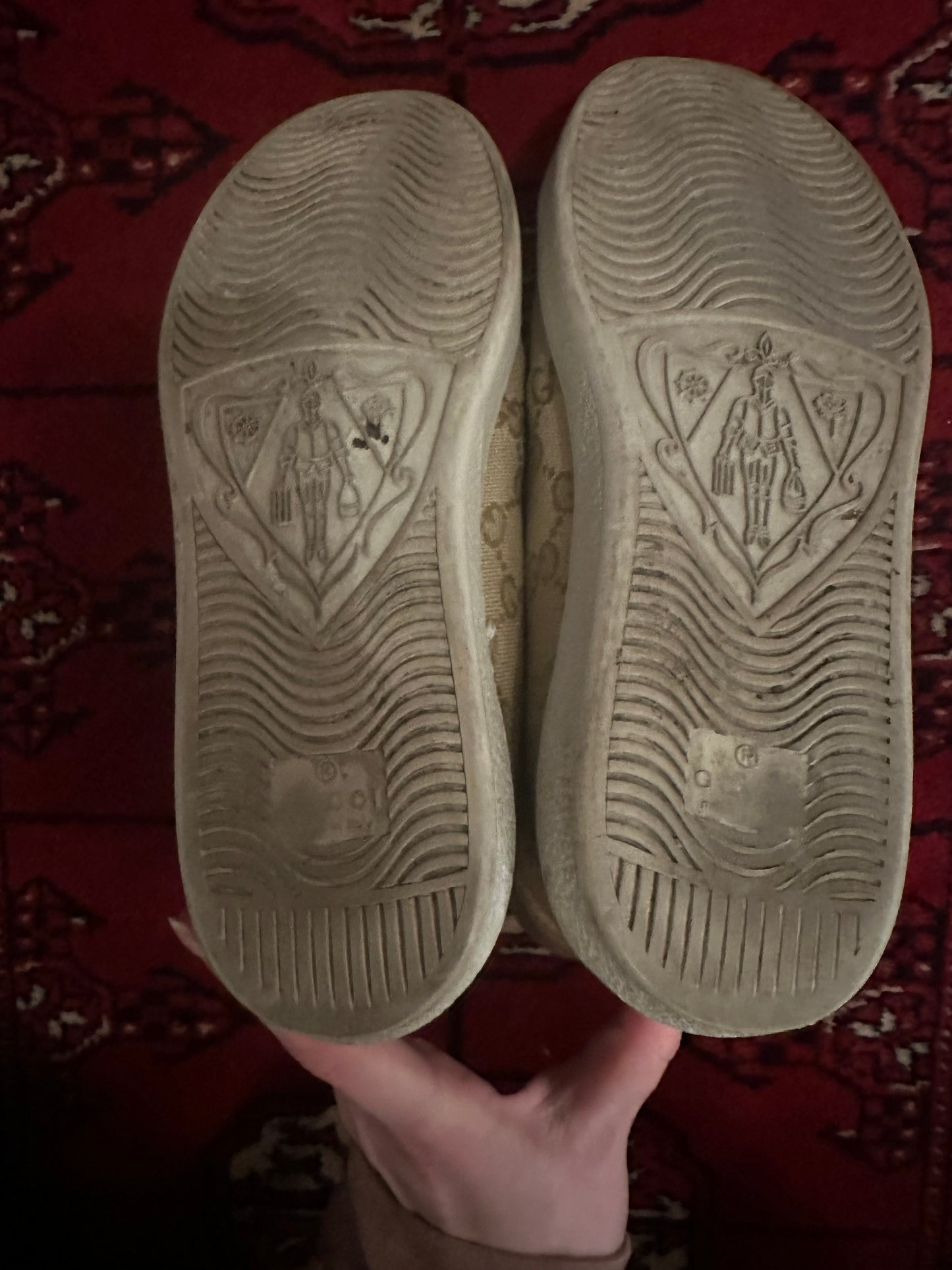 Vintage Y2K Gucci original monogram GG trainers/ sneakers. Size 37 (UK4)