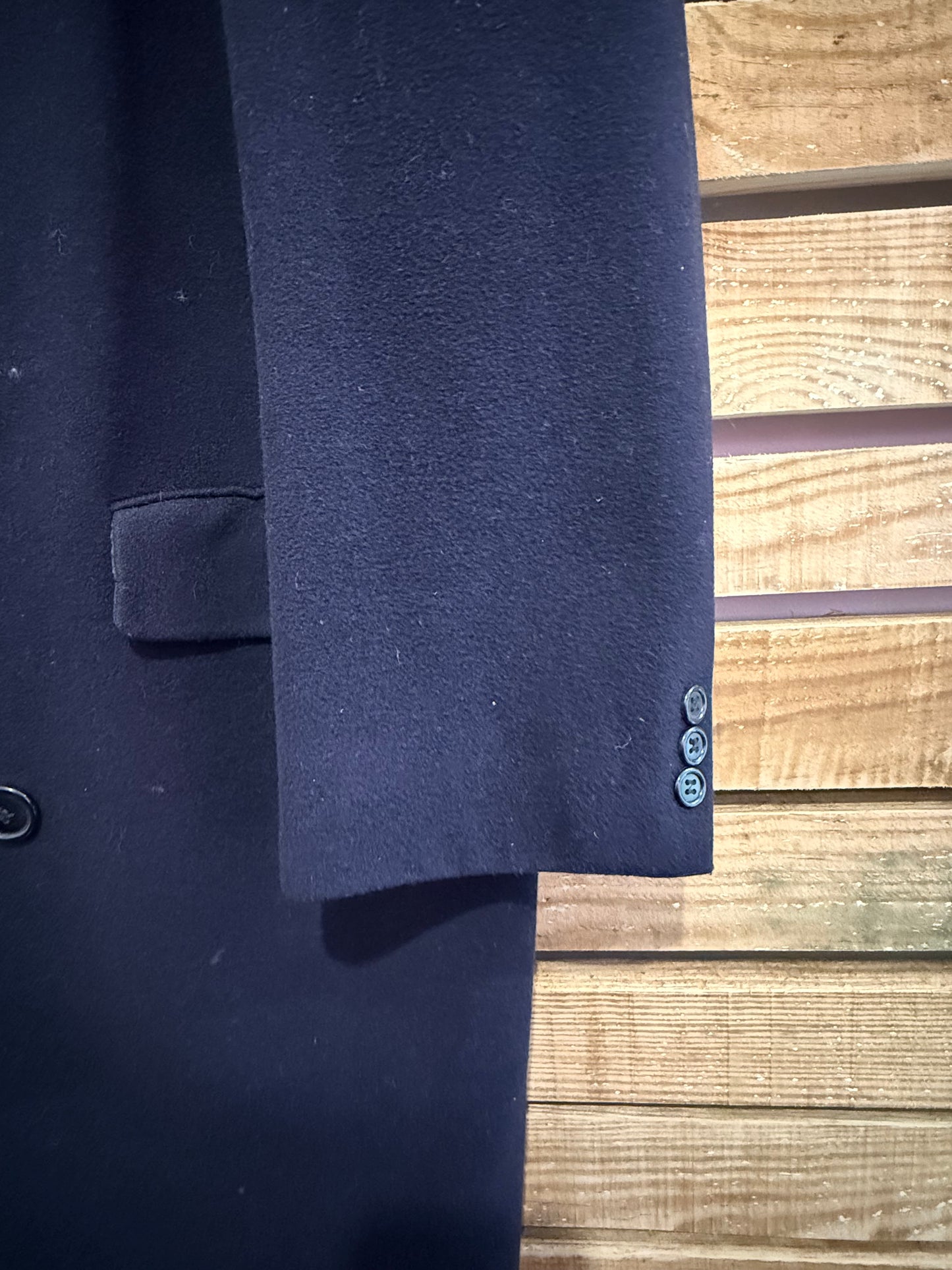 Vintage 80s Wool & Cashmere Douglas  double breasted Coat. Navy. Size large.