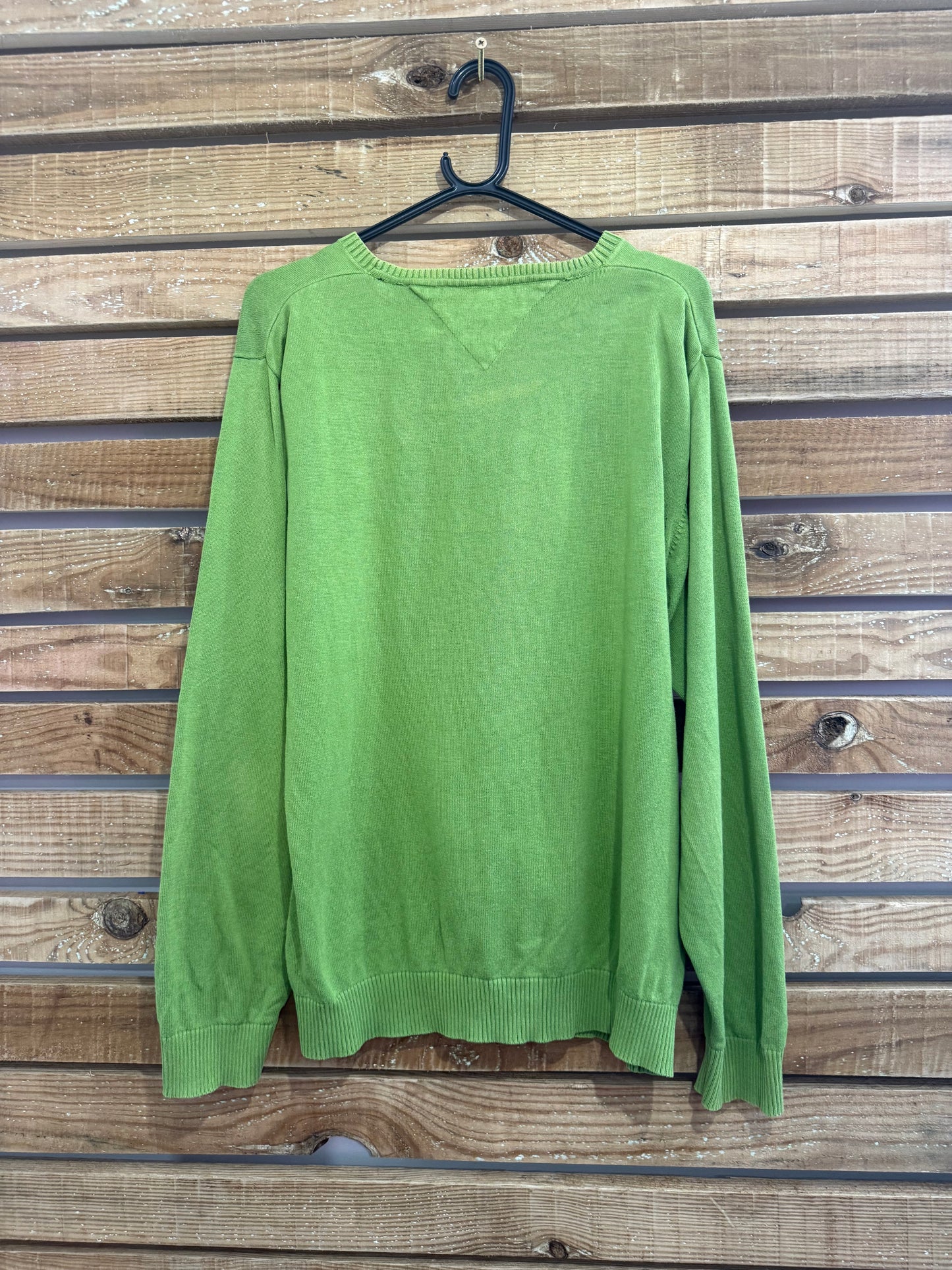 Vintage 90s Tommy Hilfiger crewneck cotton jumper/ sweater. Green. Size XL.