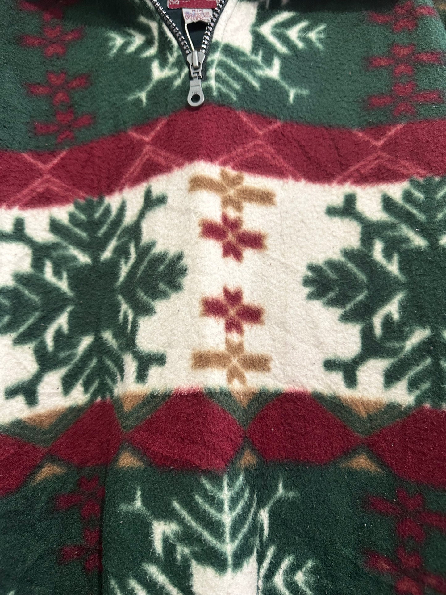 Vintage 90s patterned fleece. 1/4 Zip. Size Medium