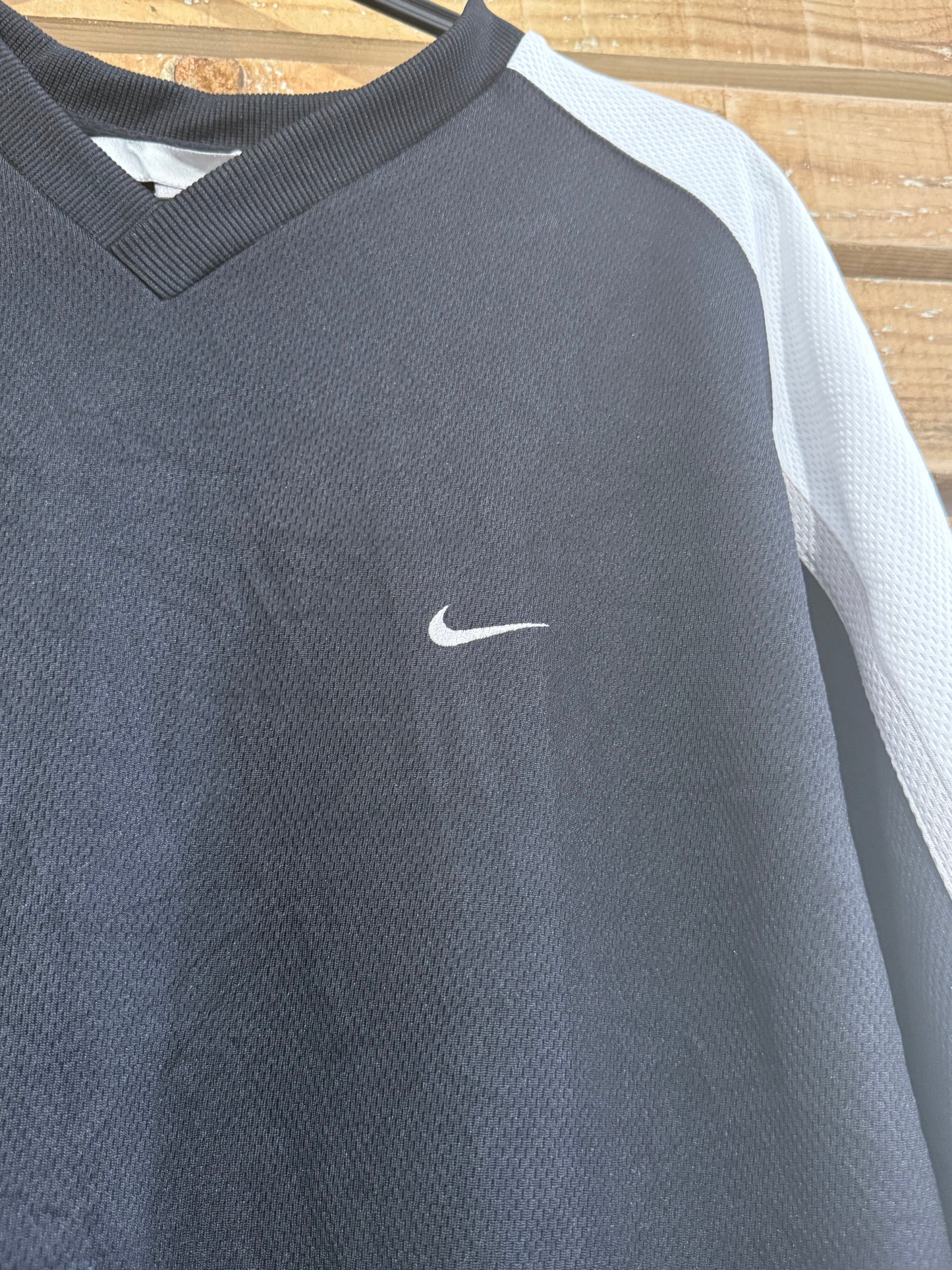 Vintage 90s Nike sports top/ t-shirt. Size XL.