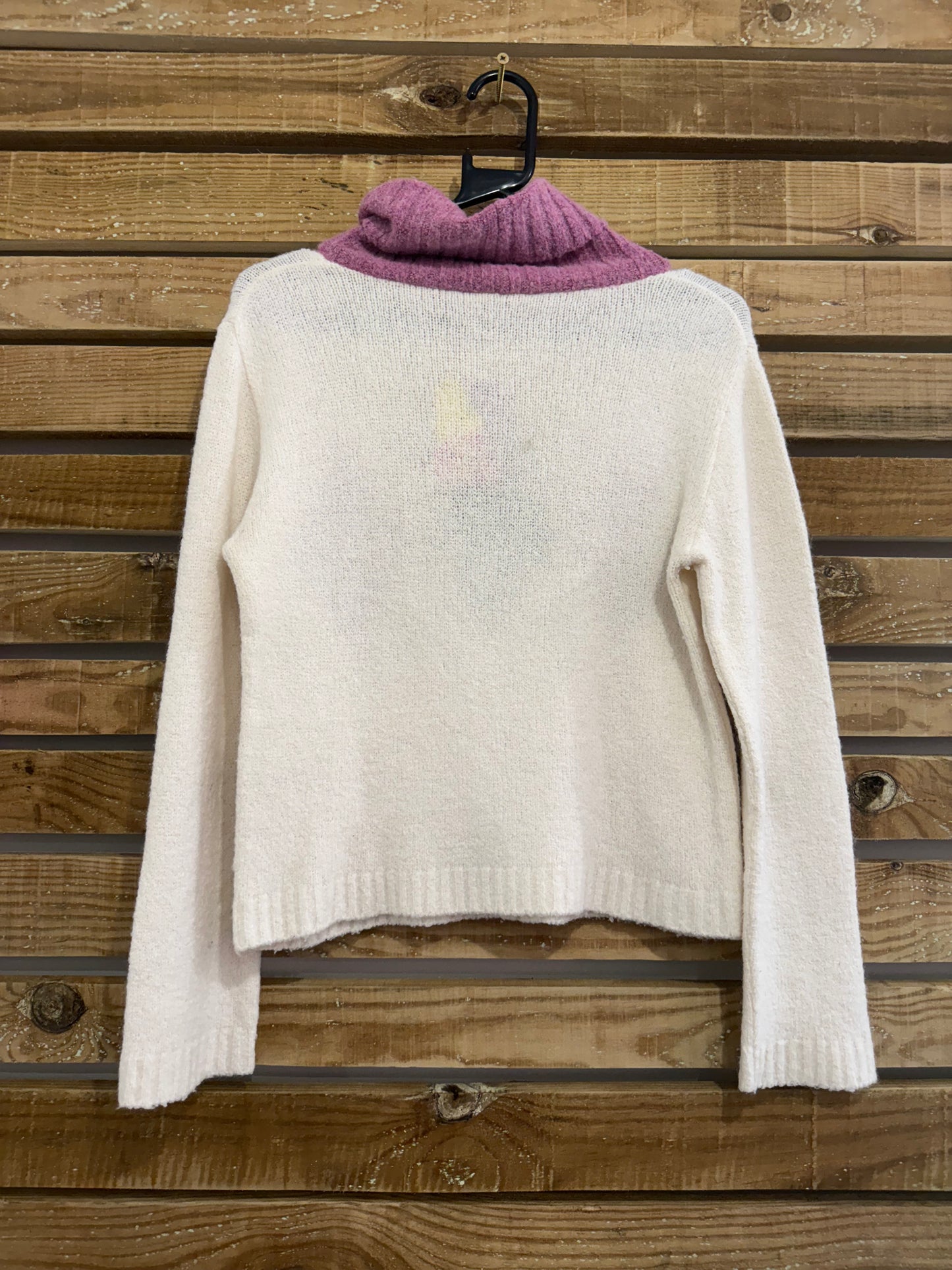 Vintage Y2K roll neck/ turtle neck argyle pattern jumper. Size small.