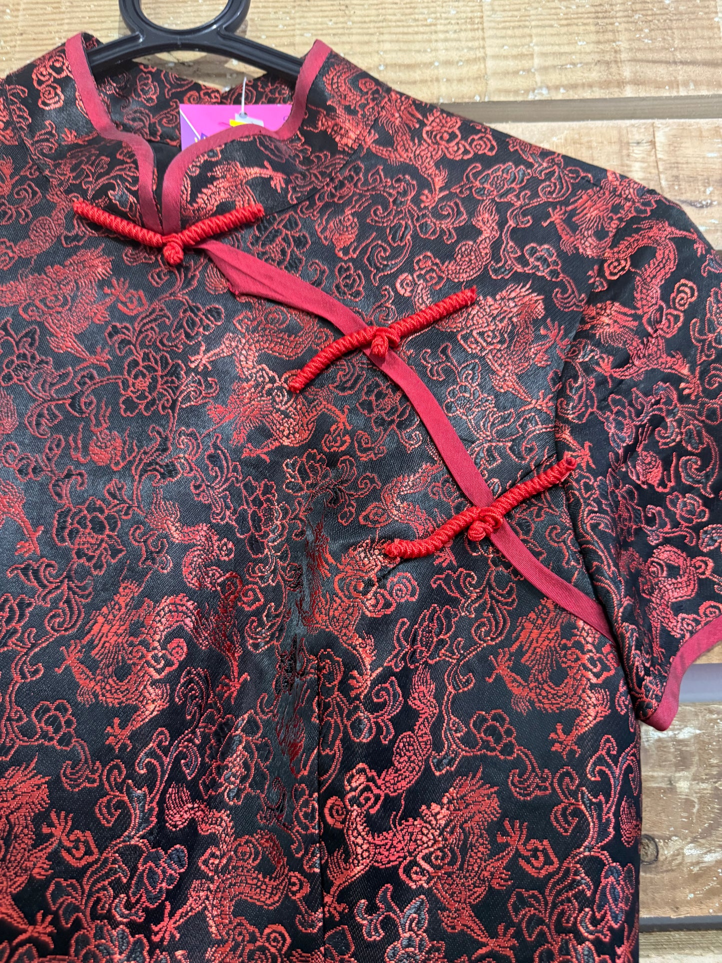 Vintage 70s Chinese long cheongsam dress. Red. Size 8