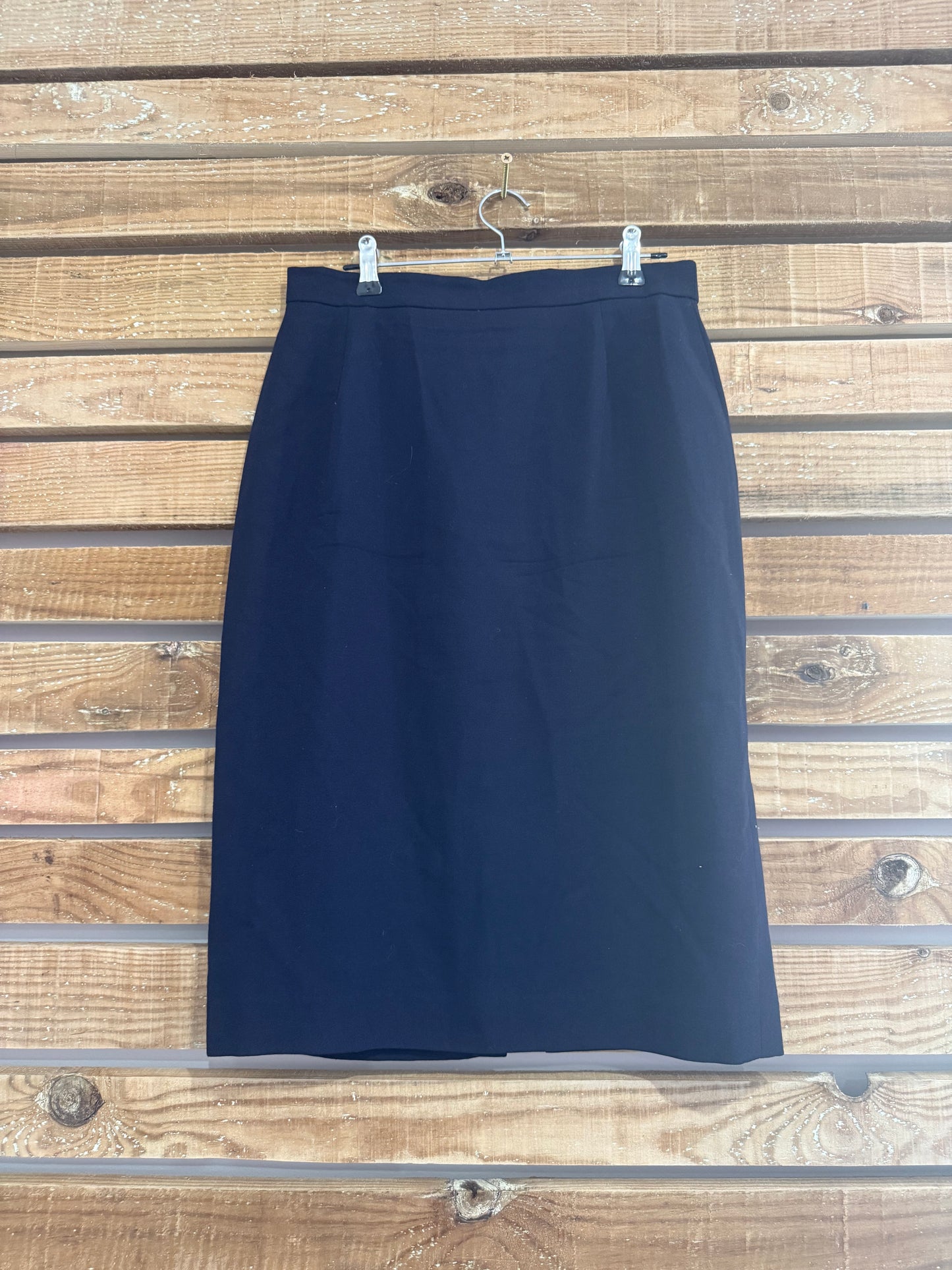 Vintage 80s Louis Feraud wool skirt. Waist 28” size 8-10