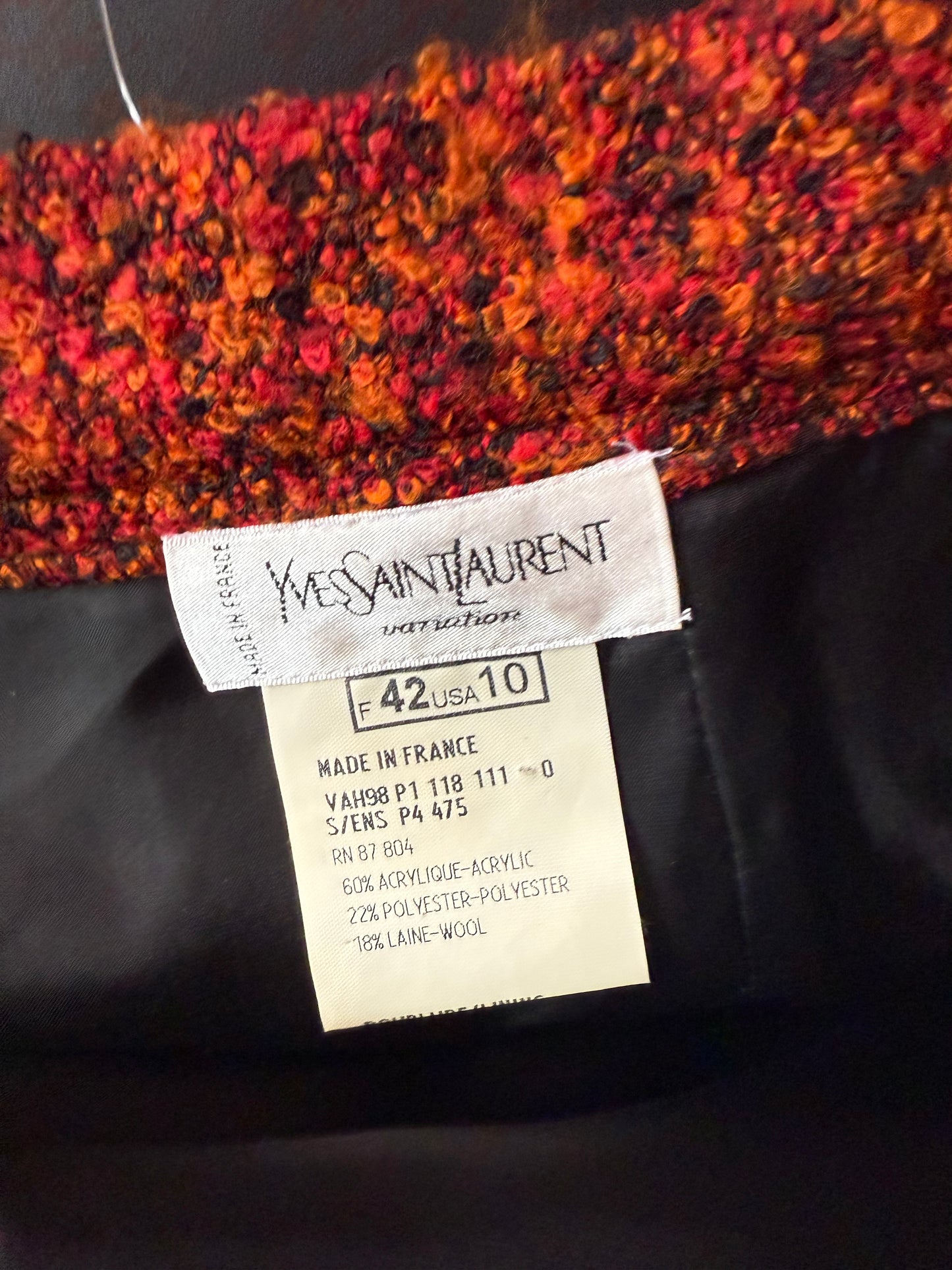 Vintage 80s Yves Saint Laurent (YSL) wool skirt. Waist 30” - Size UK10