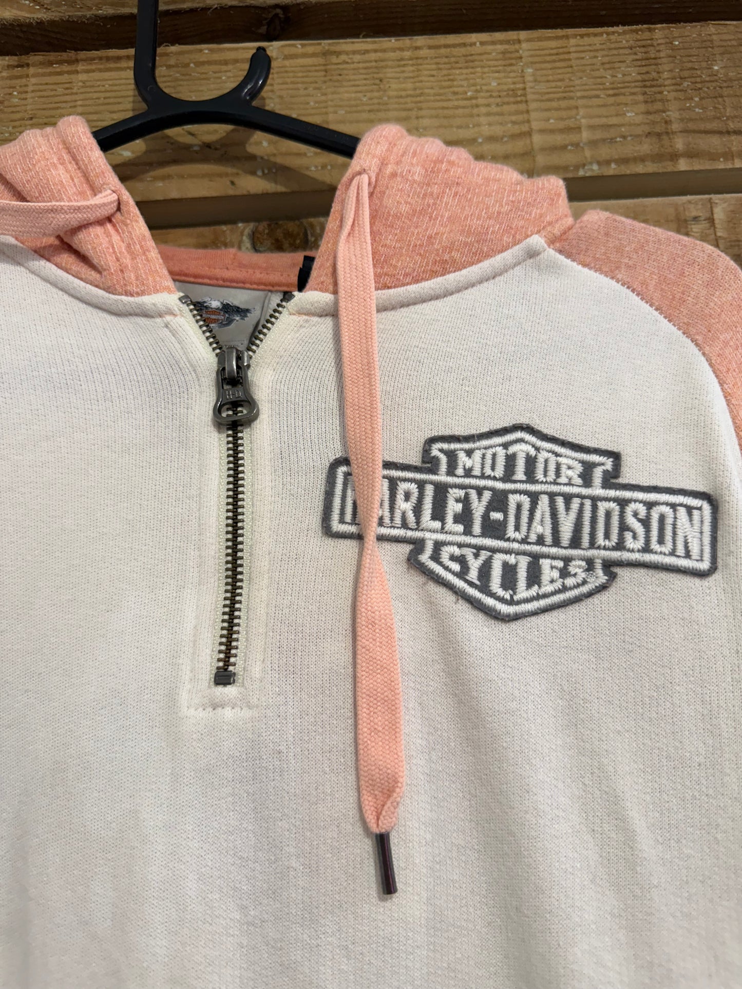 Vintage Y2K Harley-Davidson motorbike Spell-out hoodie. Hooded sweater. Pink. Size Large