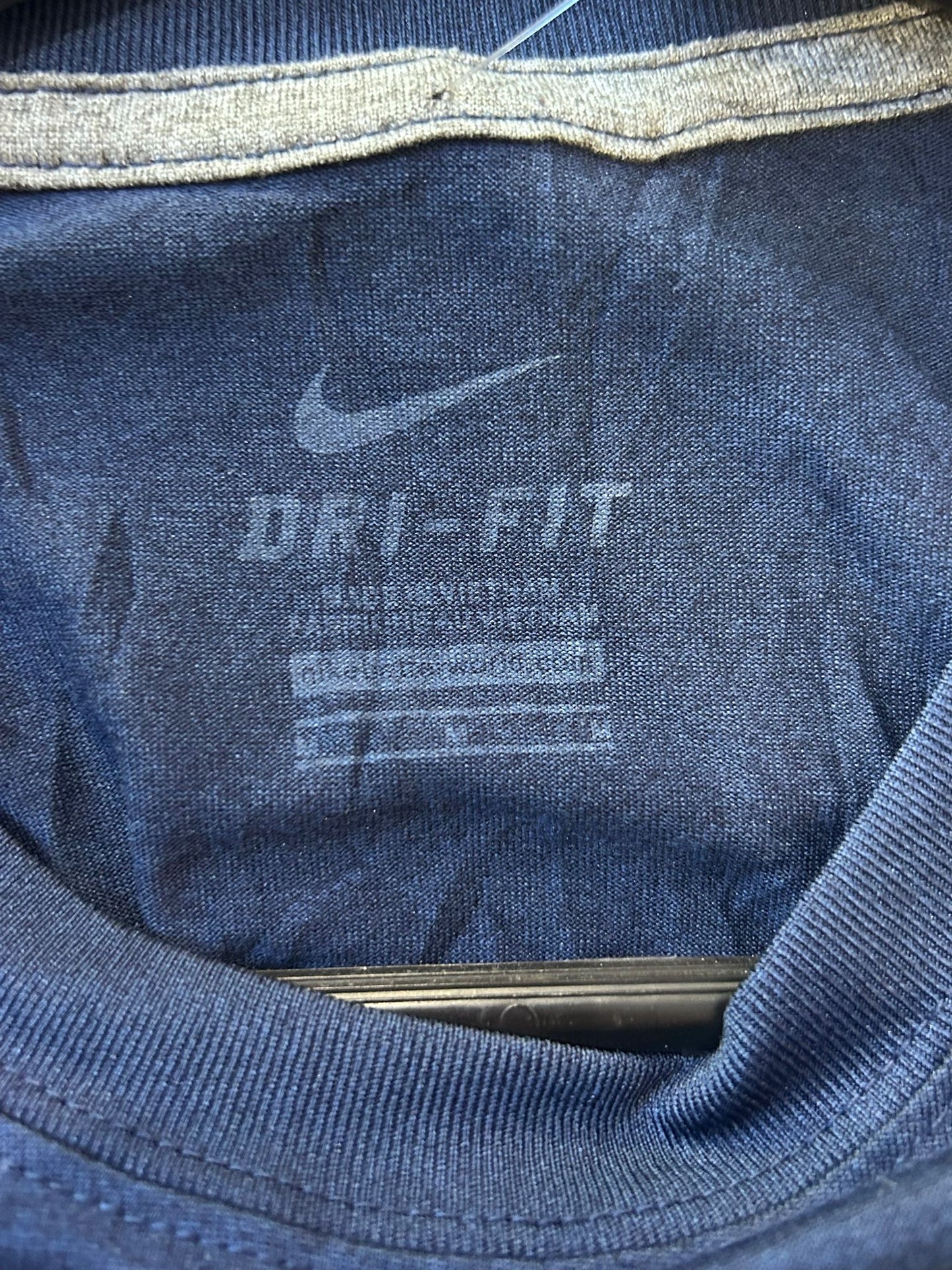 Vintage Y2K Nike Yankees MLB USA American t-shirt. Size medium