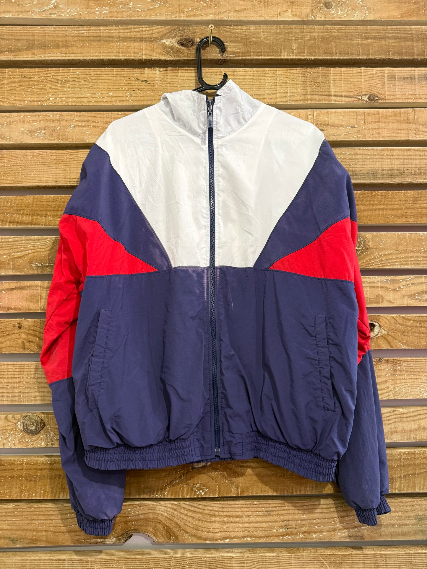 Vintage 90s Puma Diablos zip up windbreaker/ shell track jacket. Size Large. Festival.