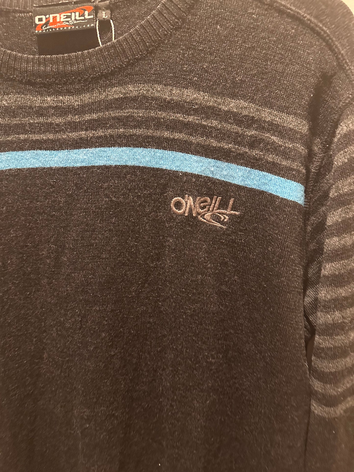 Vintage Y2K O’Neill Stripe Jumper. Size Large. Skate/ surf