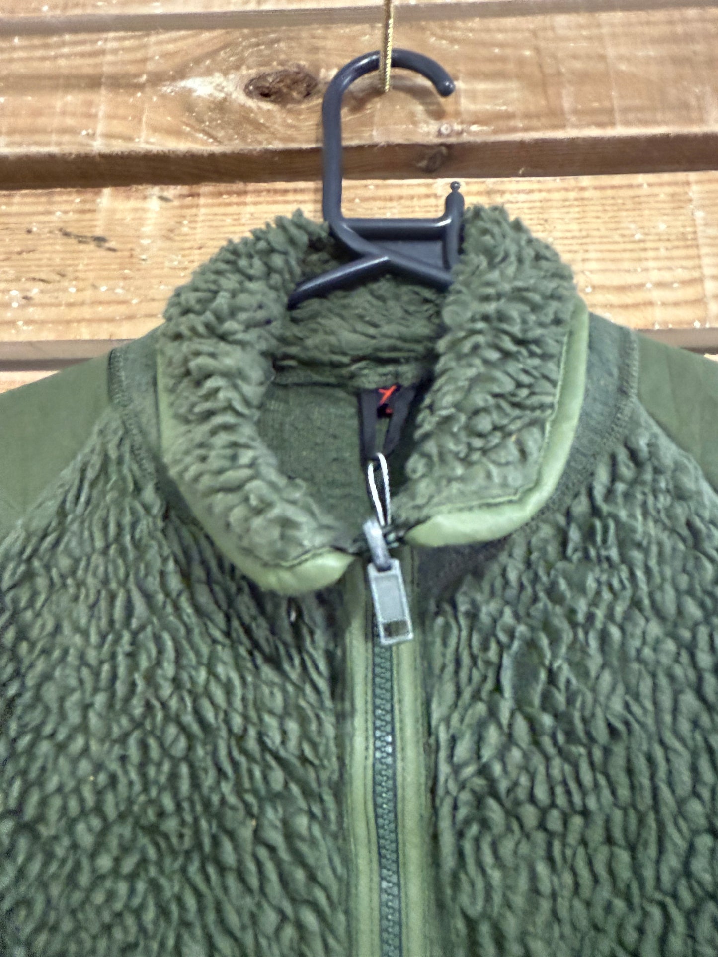 Vintage 90s Khaki green zip up fleece jacket. Fishing/ outdoors. Size XL