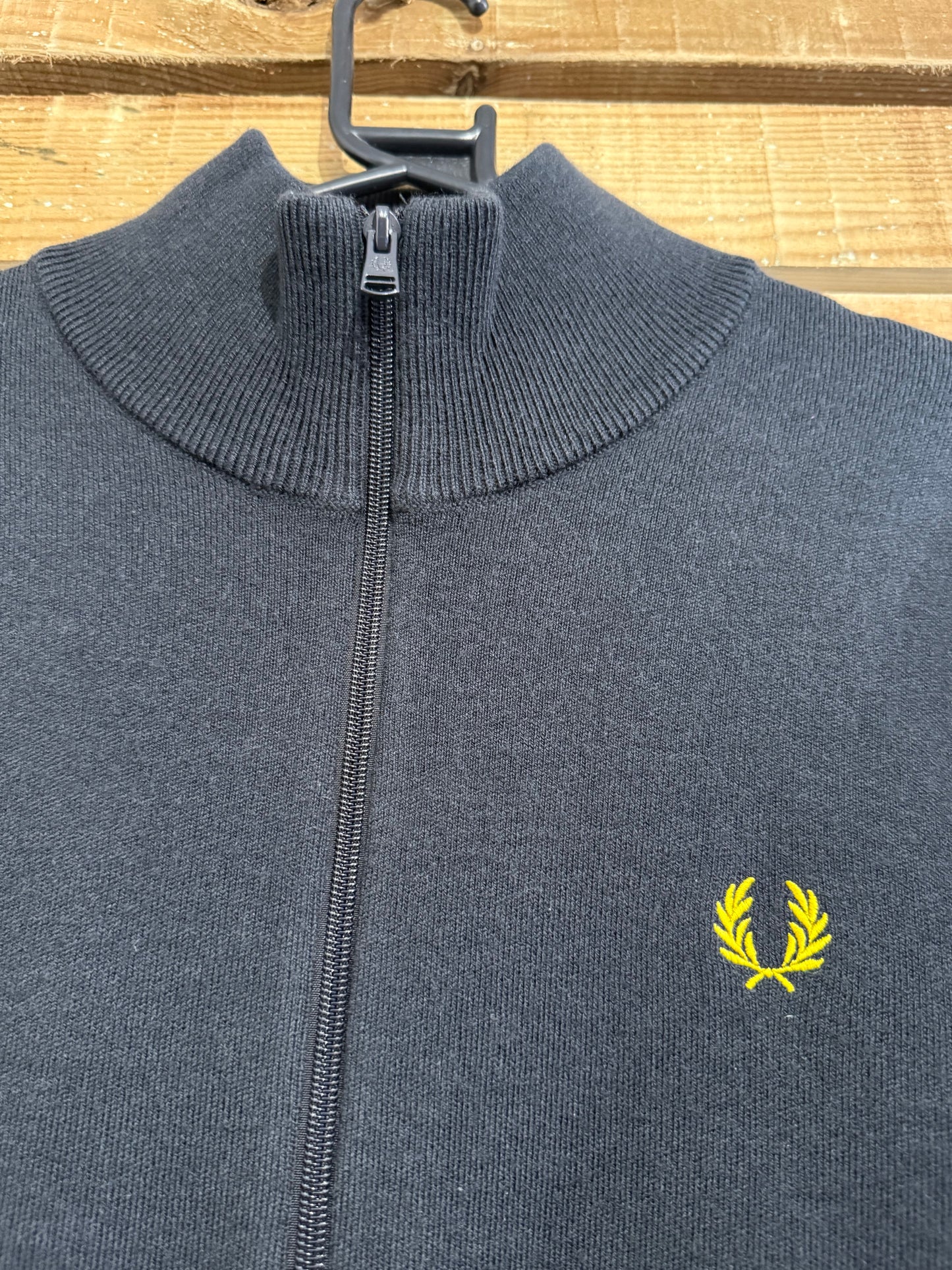 Vintage 90s Fred Perry zip up knit cardigan/ jumper. Black. Size Large.