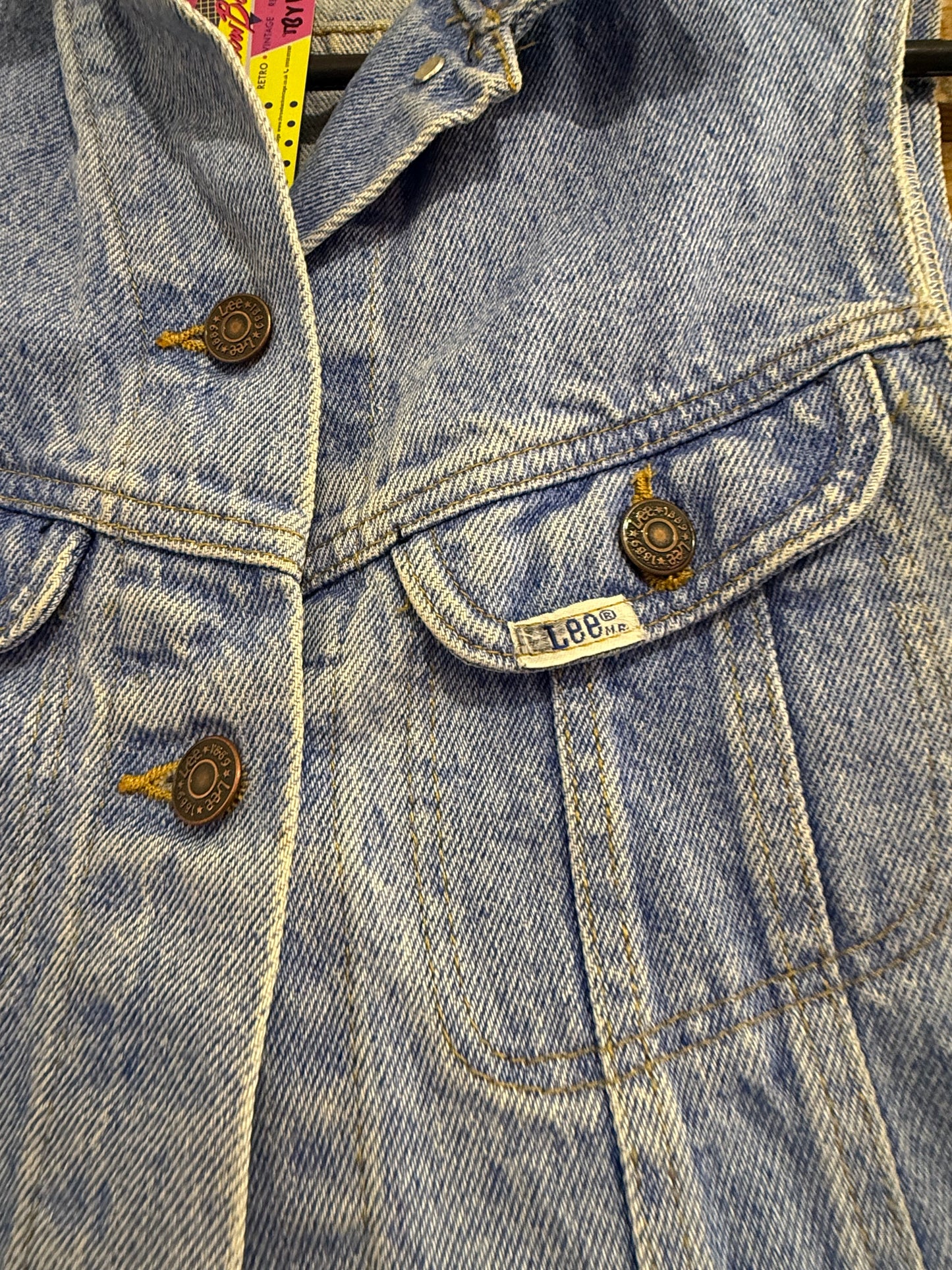 Vintage 80s Lee blue denim Gilet sleeveless Jacket. Size Medium. Festival/ Summer.