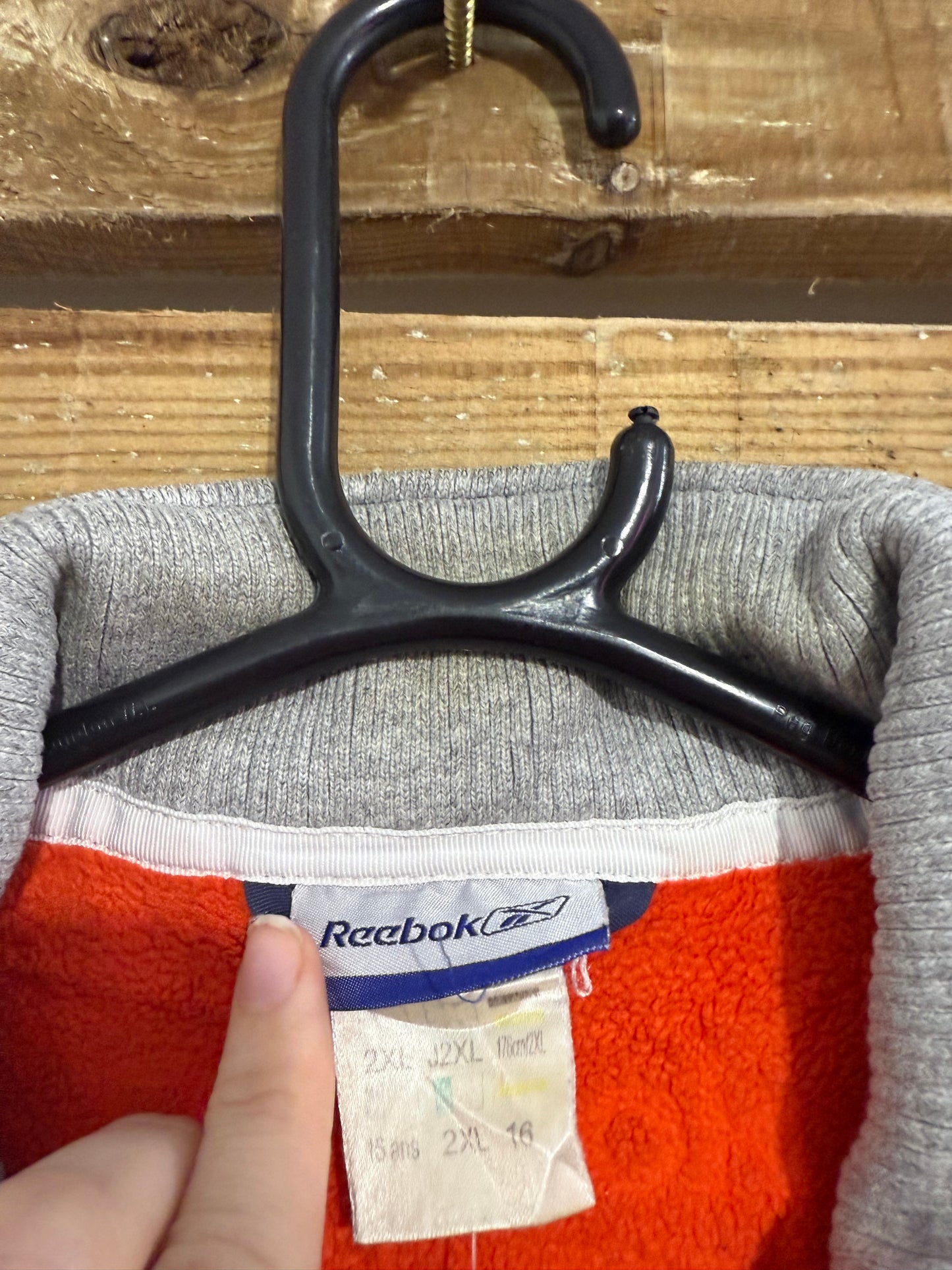 Vintage 90s Reebok hooded sports waterproof coat/jacket. Size Medium