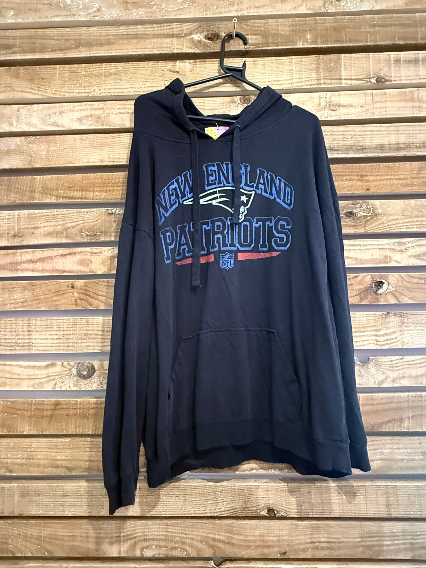 Vintage Y2K NFL New England Patriots hoodie/ hooded sweater. Black. Size XXL